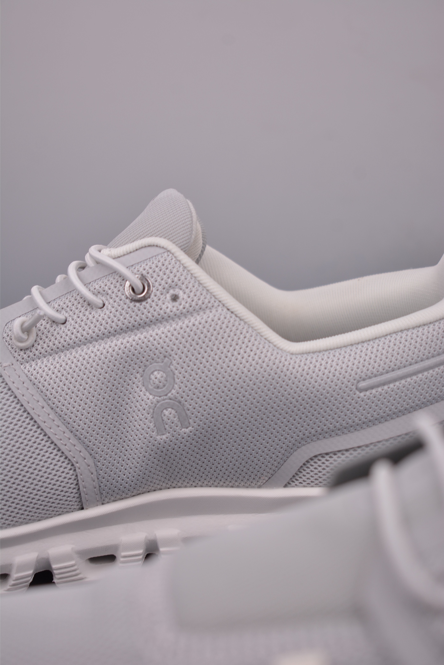 180 On昂跑 Cloudtilt 6 户外街头机能风跑步鞋 3MF10794