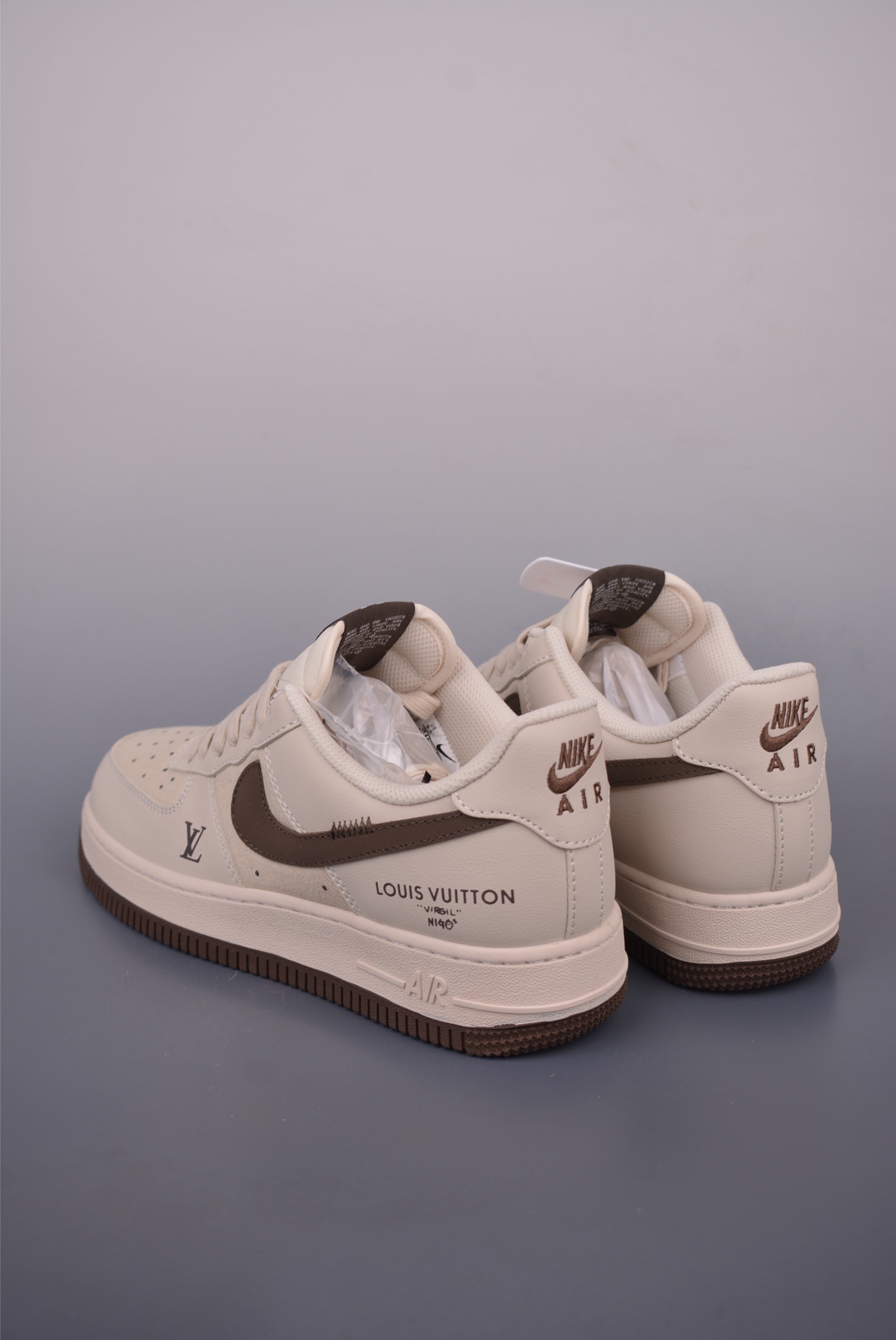 260 Nike Air Force 1 Low LV联名 QW5836-004