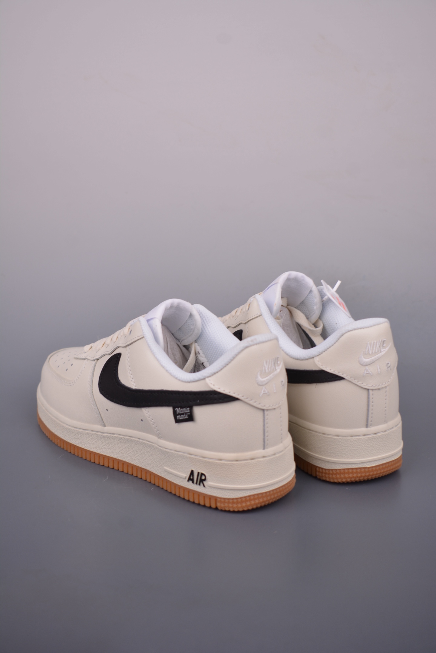 160 Nike Air Force 1 Low DJ2739-100