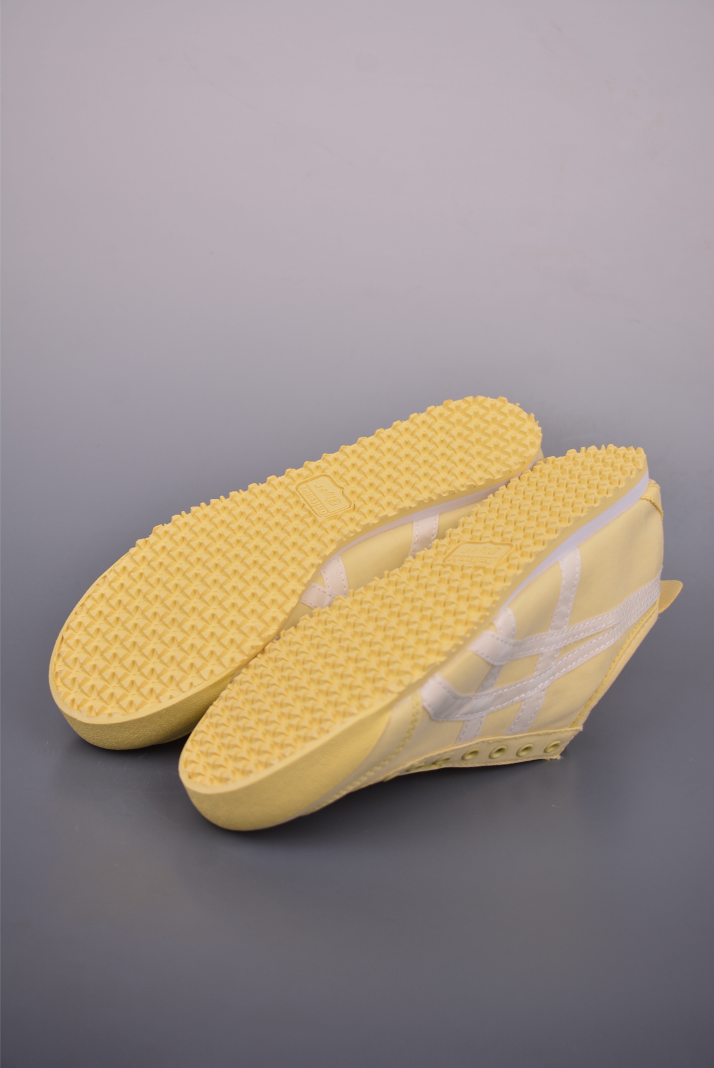 Onitsuka Tiger MEXICO 66 - Premium Craftsmanship, Iconic Style in Yellow 4 i1751230896105 5362 0 2
