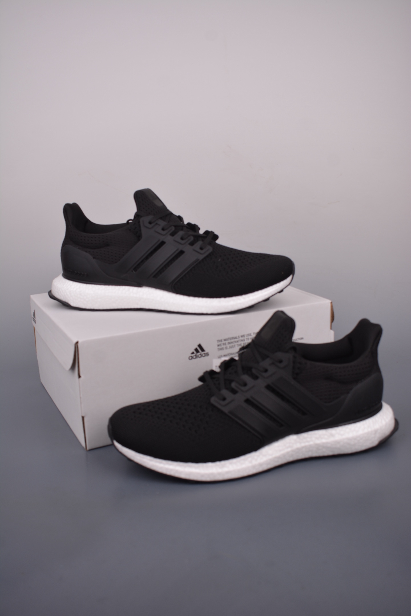 Adidas Ultraboost 1.0: Full-Length BOOST Cushioning, Reflective Details 6 i1751234837513 8746 0 4