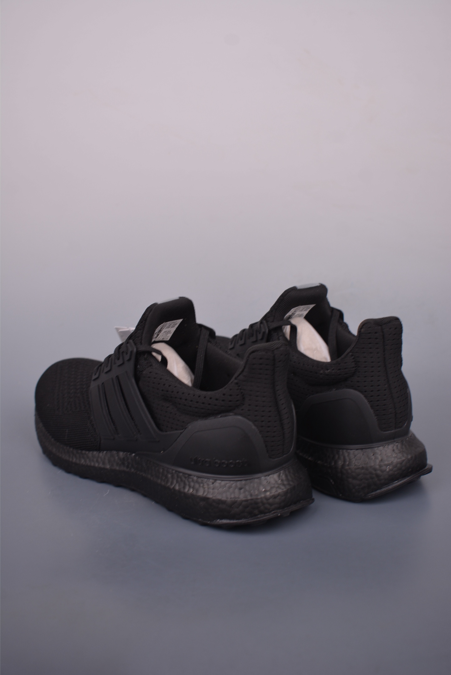 180 阿迪达斯Adidas Ultraboost 1.0 BOOST全掌真爆 耐磨缓震休闲运动跑鞋 HQ4199