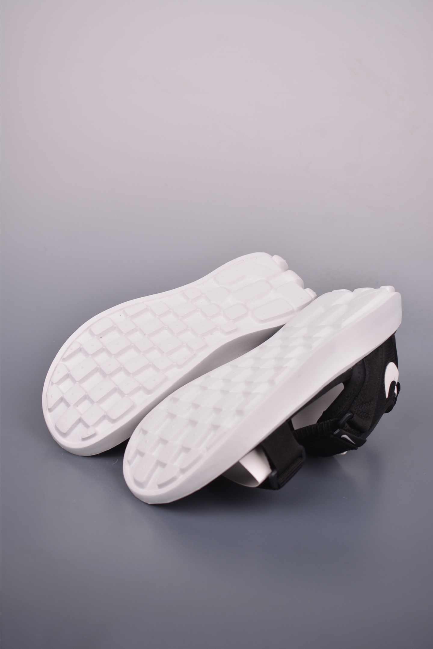 Nike Vista Sandal: Korean Style, Casual, Fashionable, and Comfortable Beach Sandals 3 i1751235007097 2903 0 2