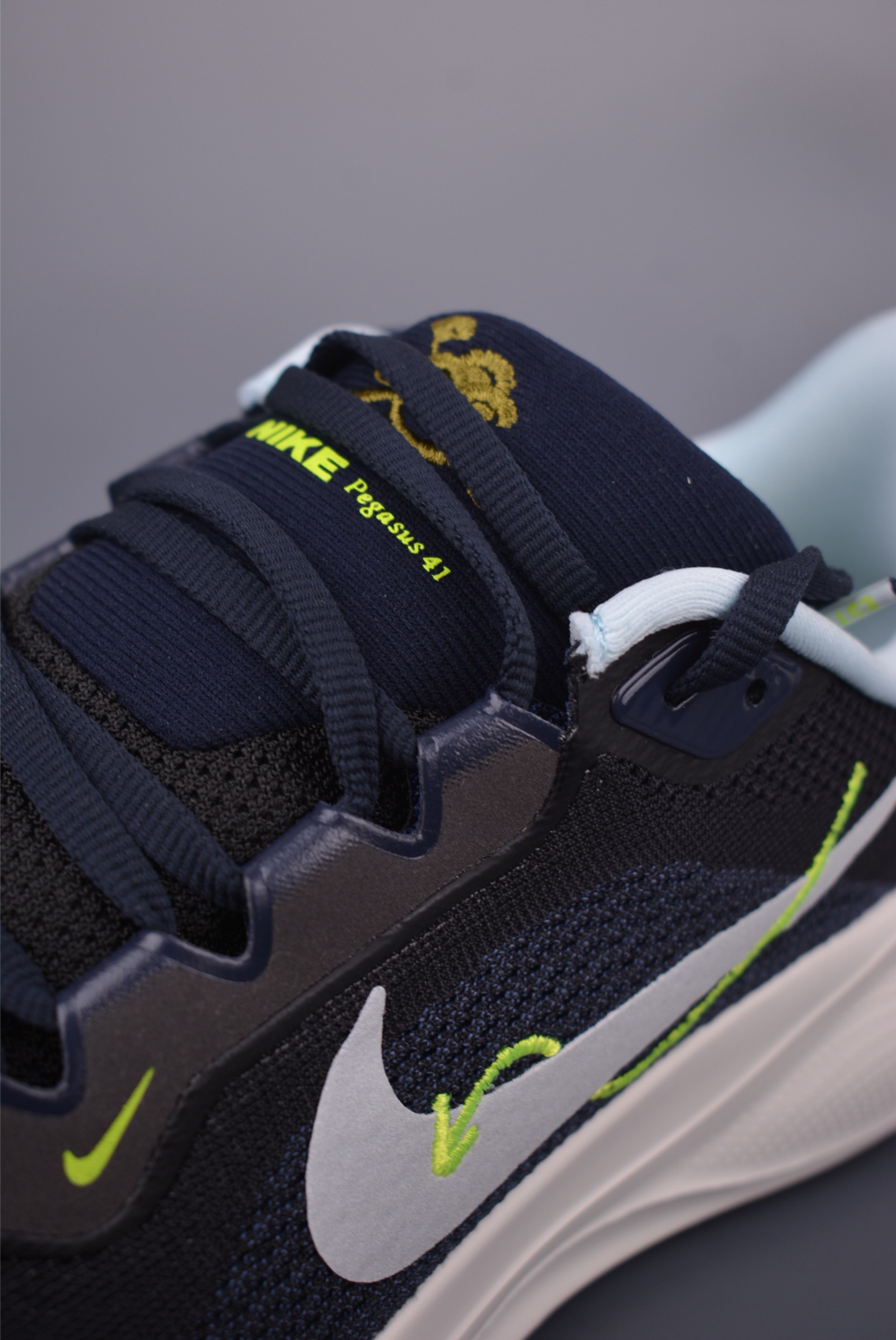 Nike Air Zoom Pegasus 41 Running Shoes - Breathable, Comfortable, and Stable 7 i1751316388637 6237 0 6
