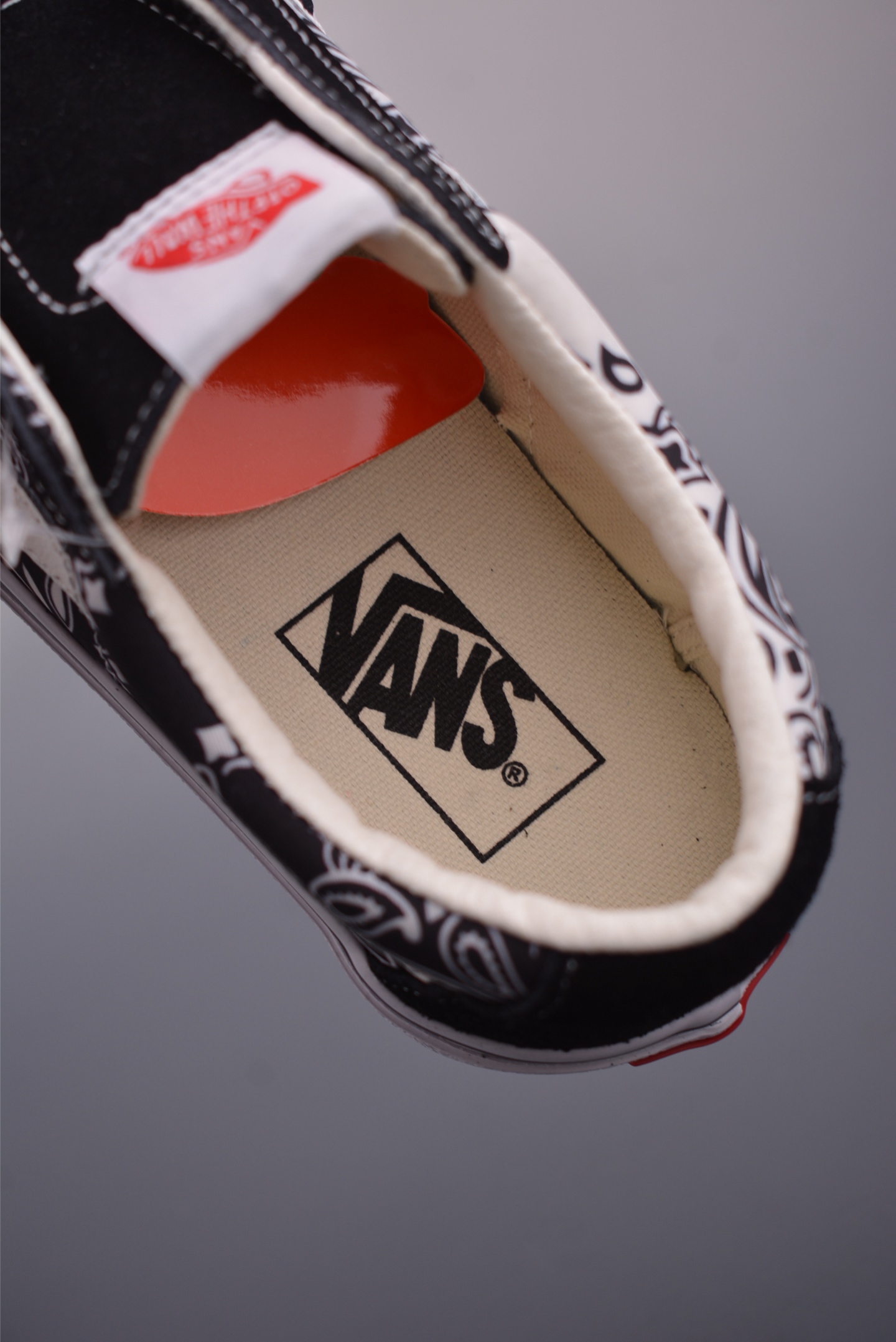 Vans SK8-Low Black White Paisley Canvas Sneakers Low Top Skate Shoes 10 i1751317320337 2348 0 8