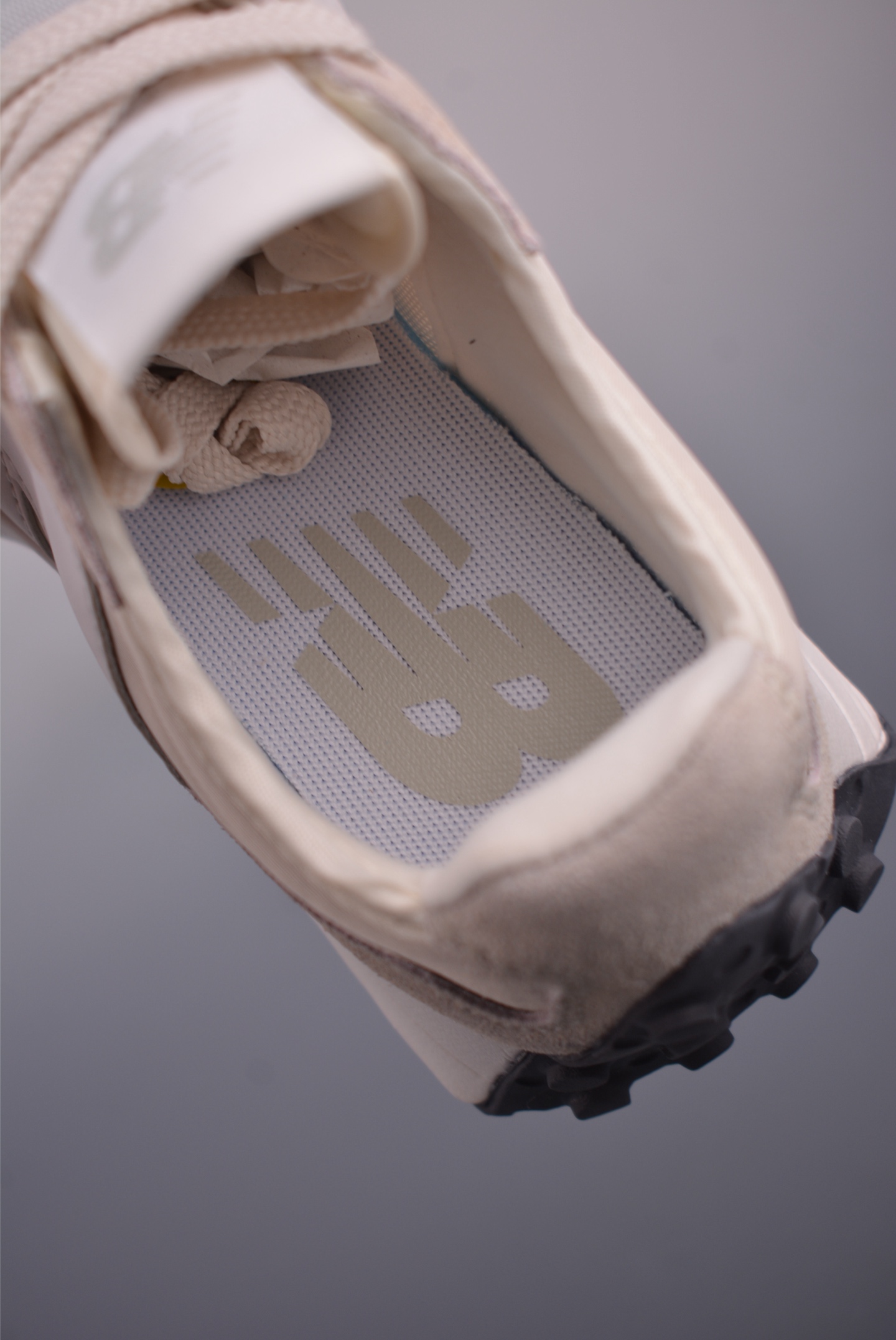 New Balance 327 Retro Casual Running Shoes - Beige/White - MS327EE 10 i1751317354504 464 0 8