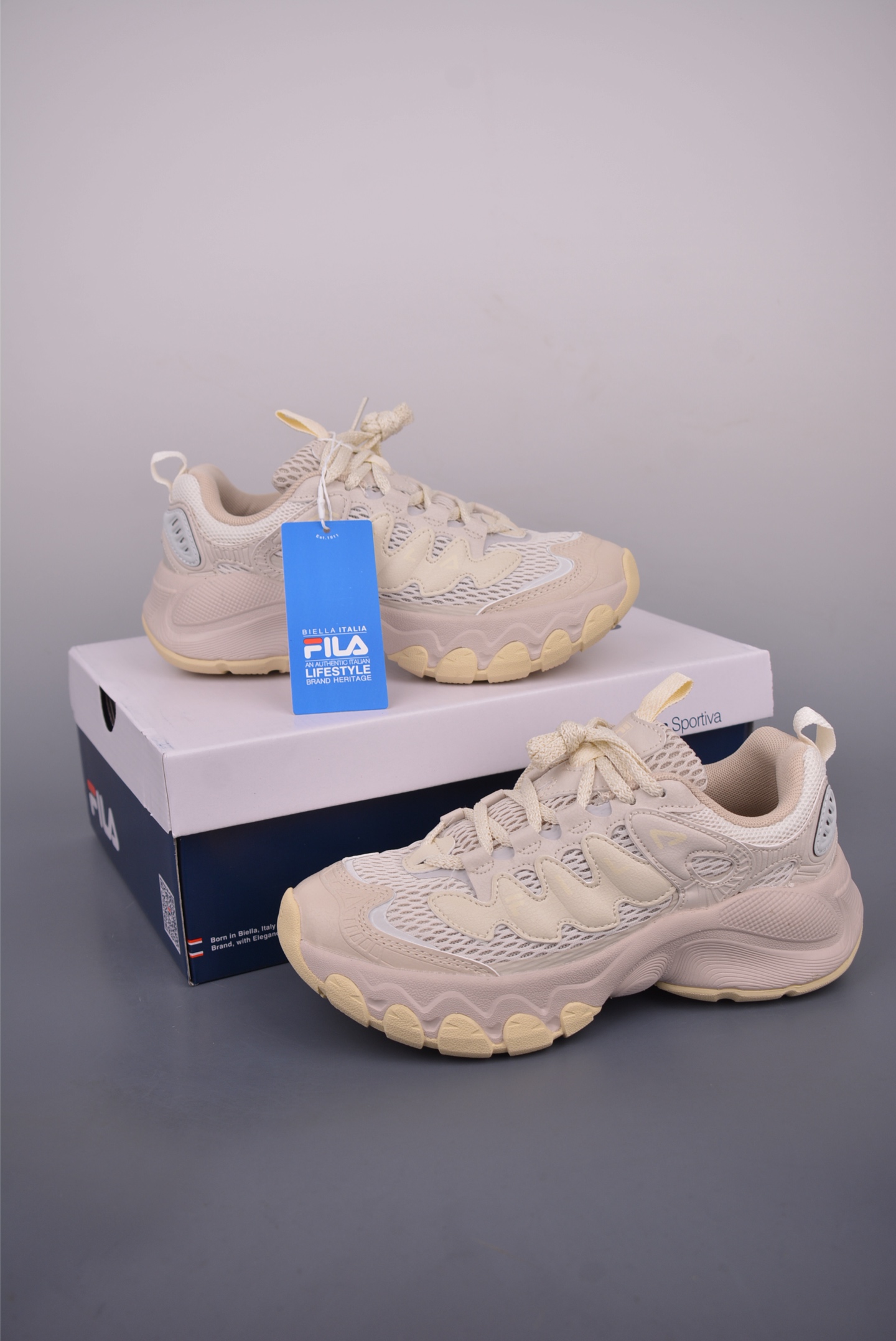 Fila Fusion Retro-Inspired Chunky Sneakers - Fashionable, Comfortable, and Durable 5 i1751317400031 11 0 4