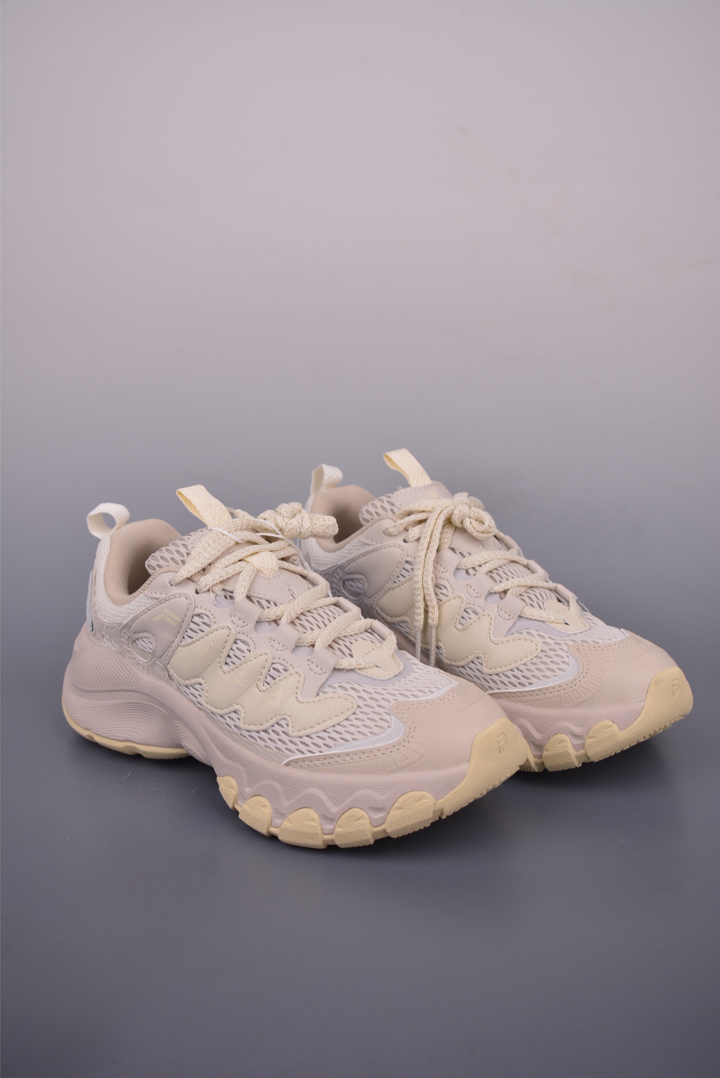 Fila Fusion Retro-Inspired Chunky Sneakers - Fashionable, Comfortable, and Durable 1 i1751317401859 6552 0 0
