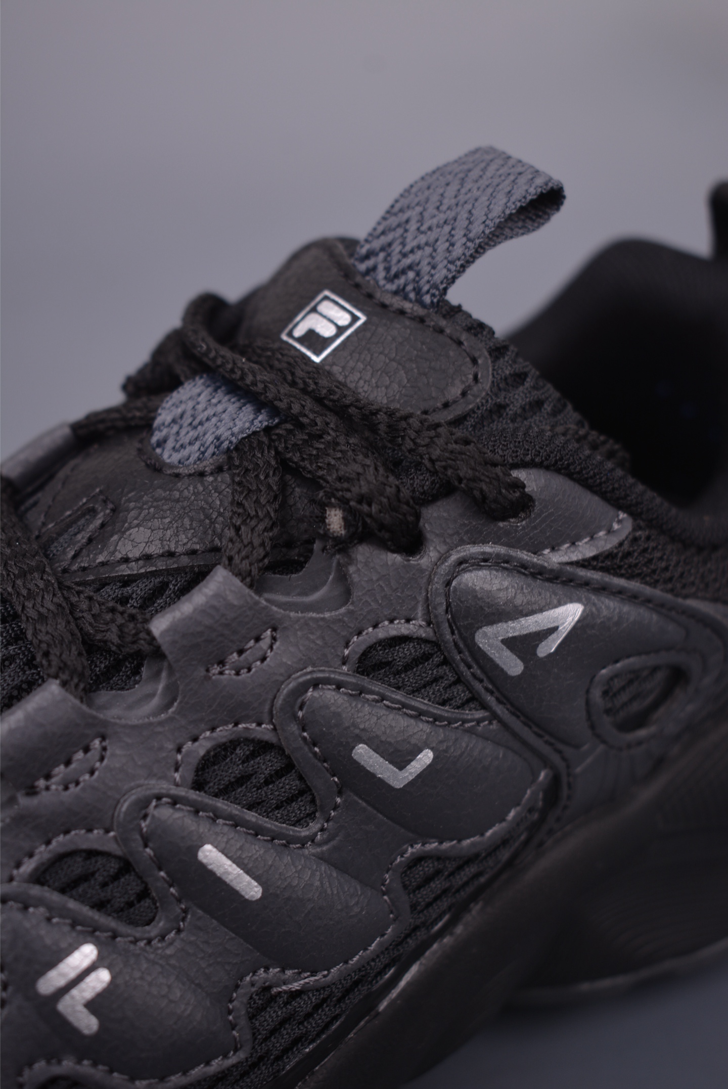Fila Fusion Men's Black Fashion Trend Sneakers, Stylish and Comfortable 7 i1751317419602 8358 0 6