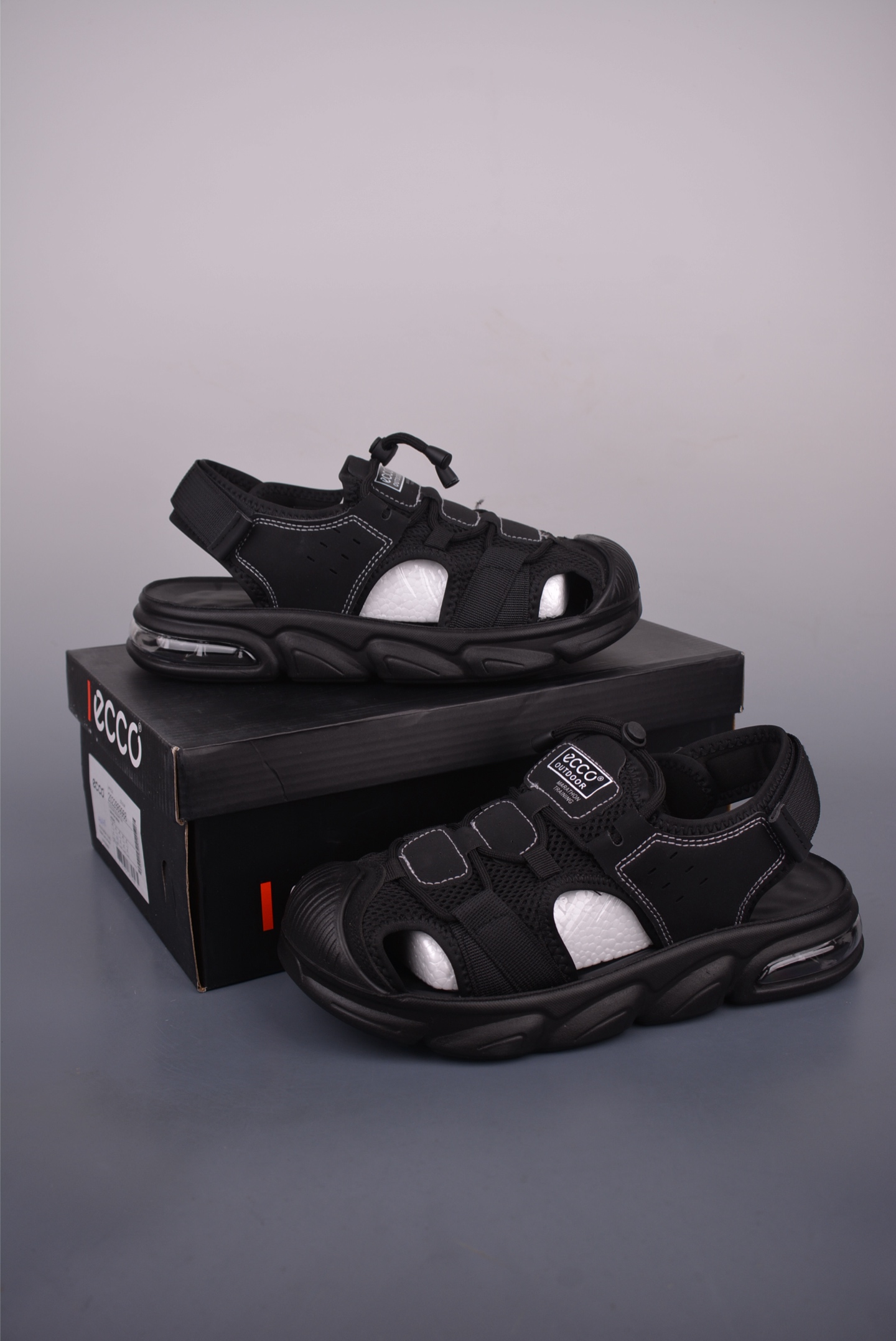 Ecco Men's Black Outdoor Sandals Breathable Lightweight Summer Shoes 5 i1751320185252 1581 0 4
