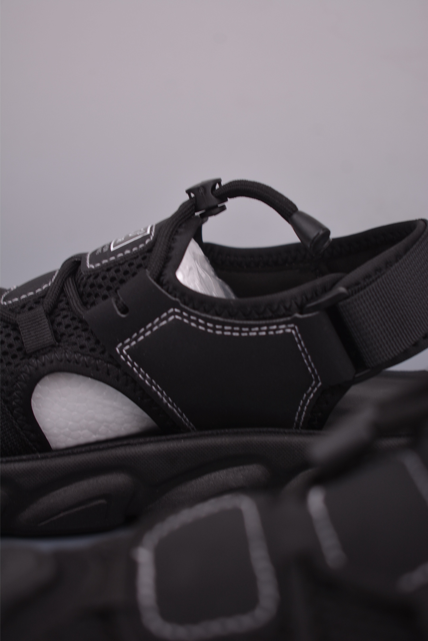 Ecco Men's Black Outdoor Sandals Breathable Lightweight Summer Shoes 8 i1751320186584 9139 0 7