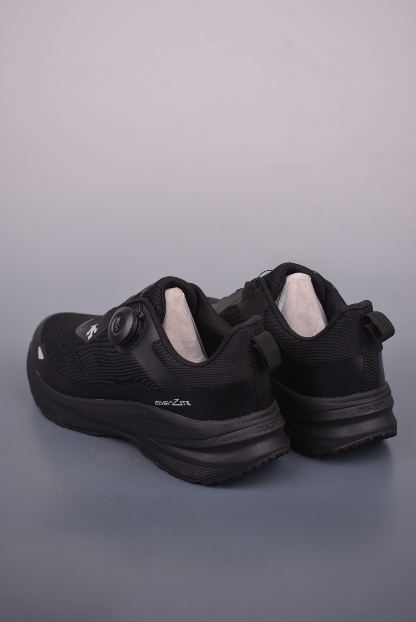 Descente Lavitate Wire 3.0 Men's Lightweight Breathable Trail Running Shoes 2 i1751322382073 6406 0 1