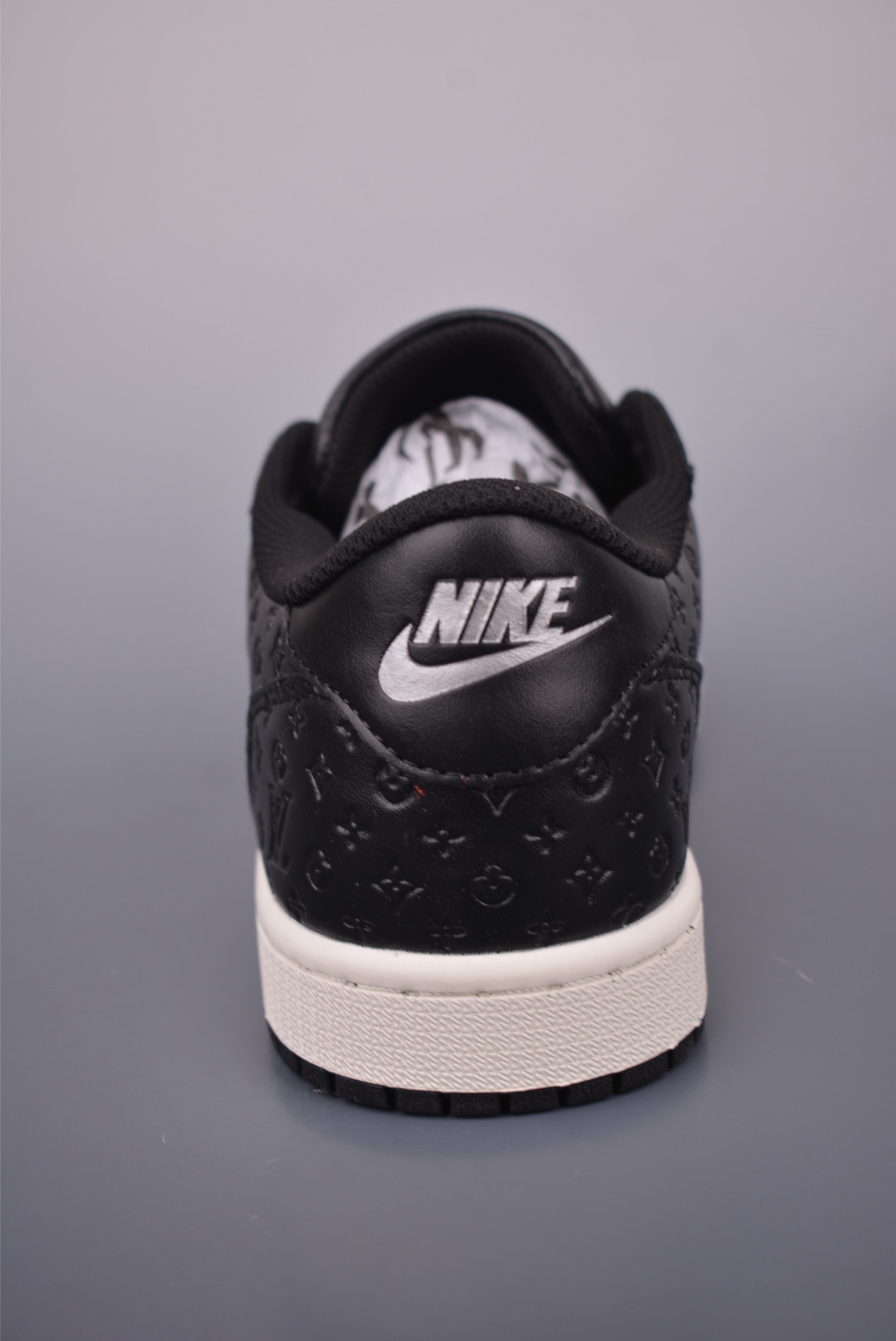 Louis Vuitton Trainer Sneaker Low Black Leather, Size 39-45 4 i1751323086786 6290 0 3