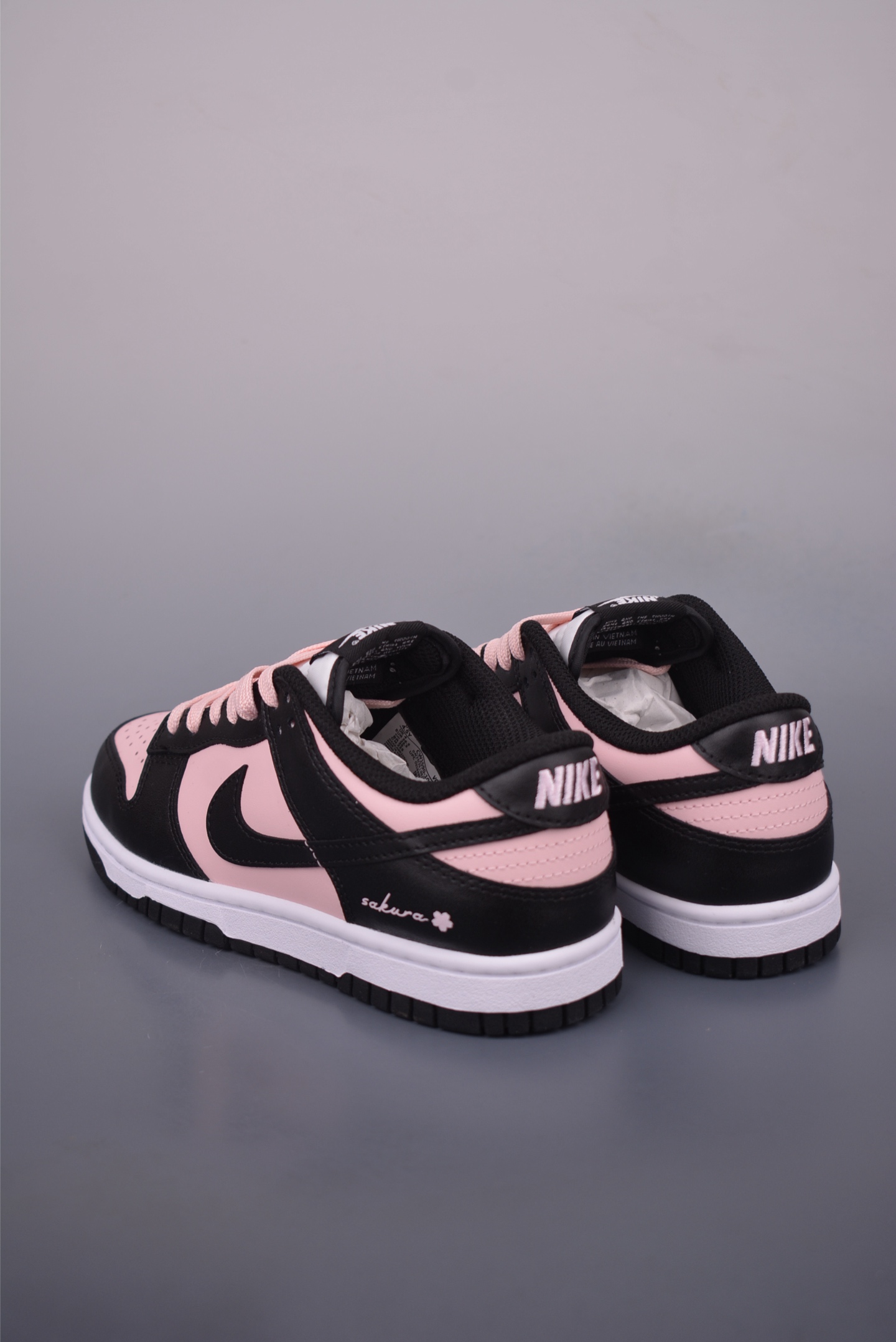 Nike SB Dunk Low Black Pink Sneakers - Original Leather, Enhanced Comfort 2 i1751324136195 8119 0 1