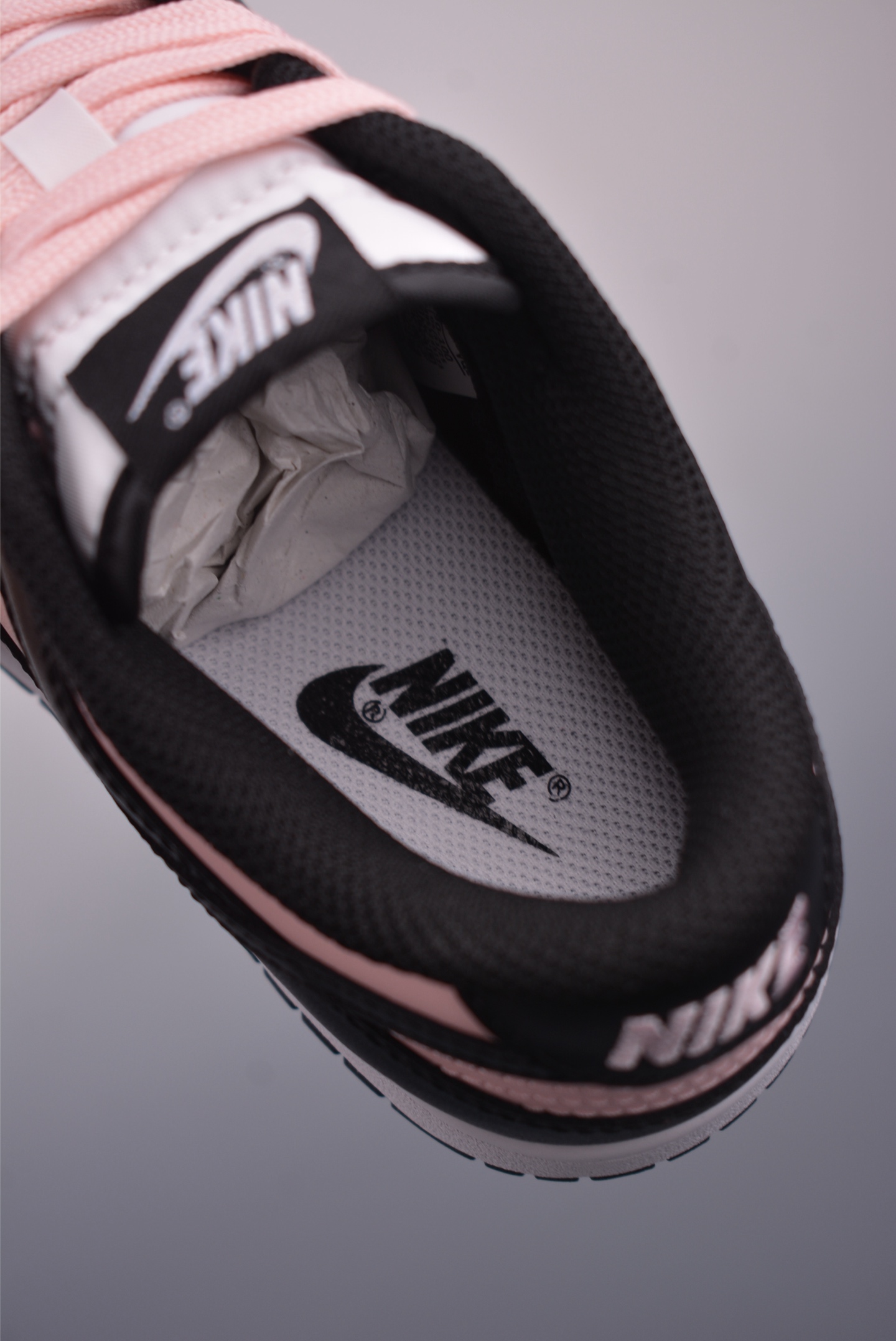 Nike SB Dunk Low Black Pink Sneakers - Original Leather, Enhanced Comfort 9 i1751324136216 162 0 8