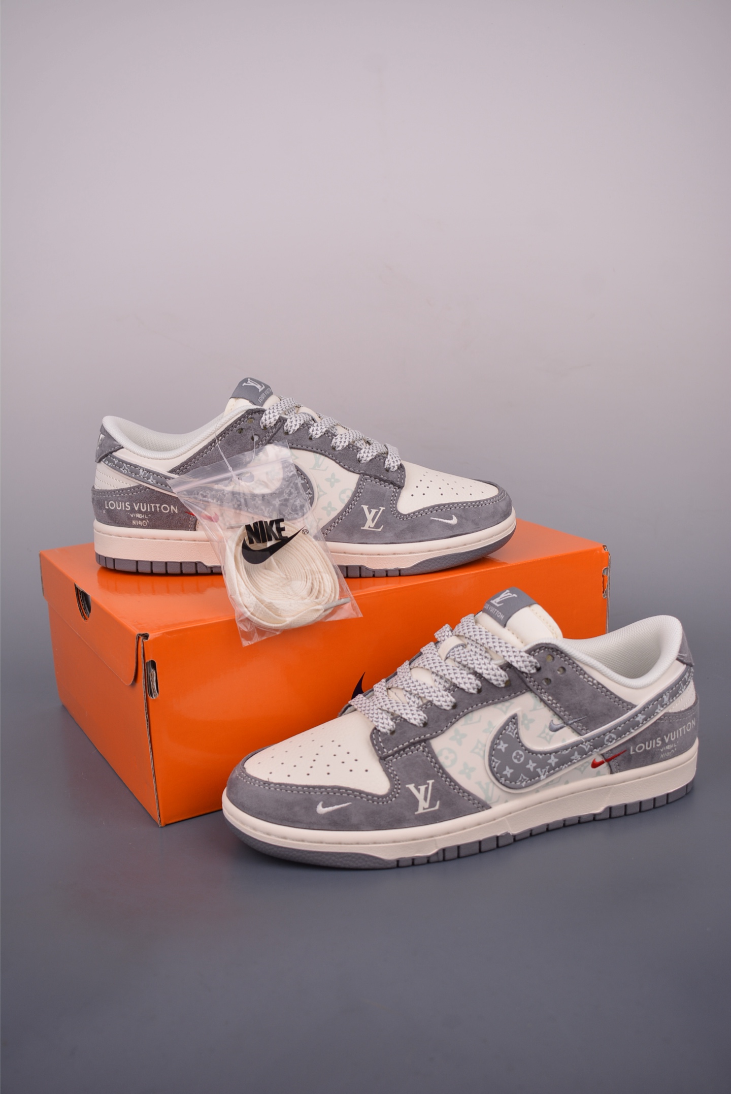Nike SB Dunk Low Louis Vuitton Collaboration Premium Leather Sneakers 5 i1751324197493 6473 0 4