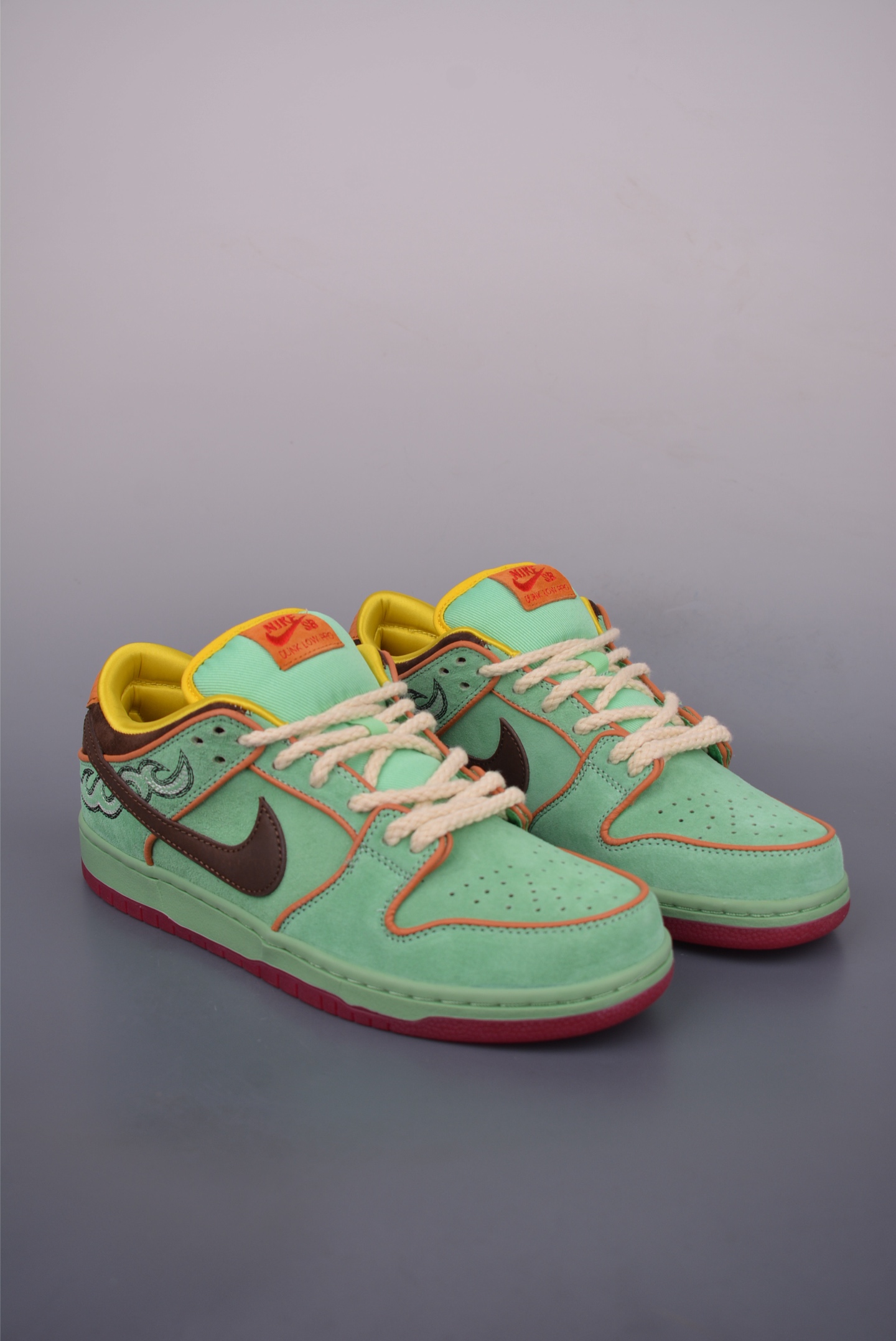 Nike SB Dunk Low Shenron: Exclusive Edition Sneakers for Ultimate Style 2 i1751324478218 7859 0 0