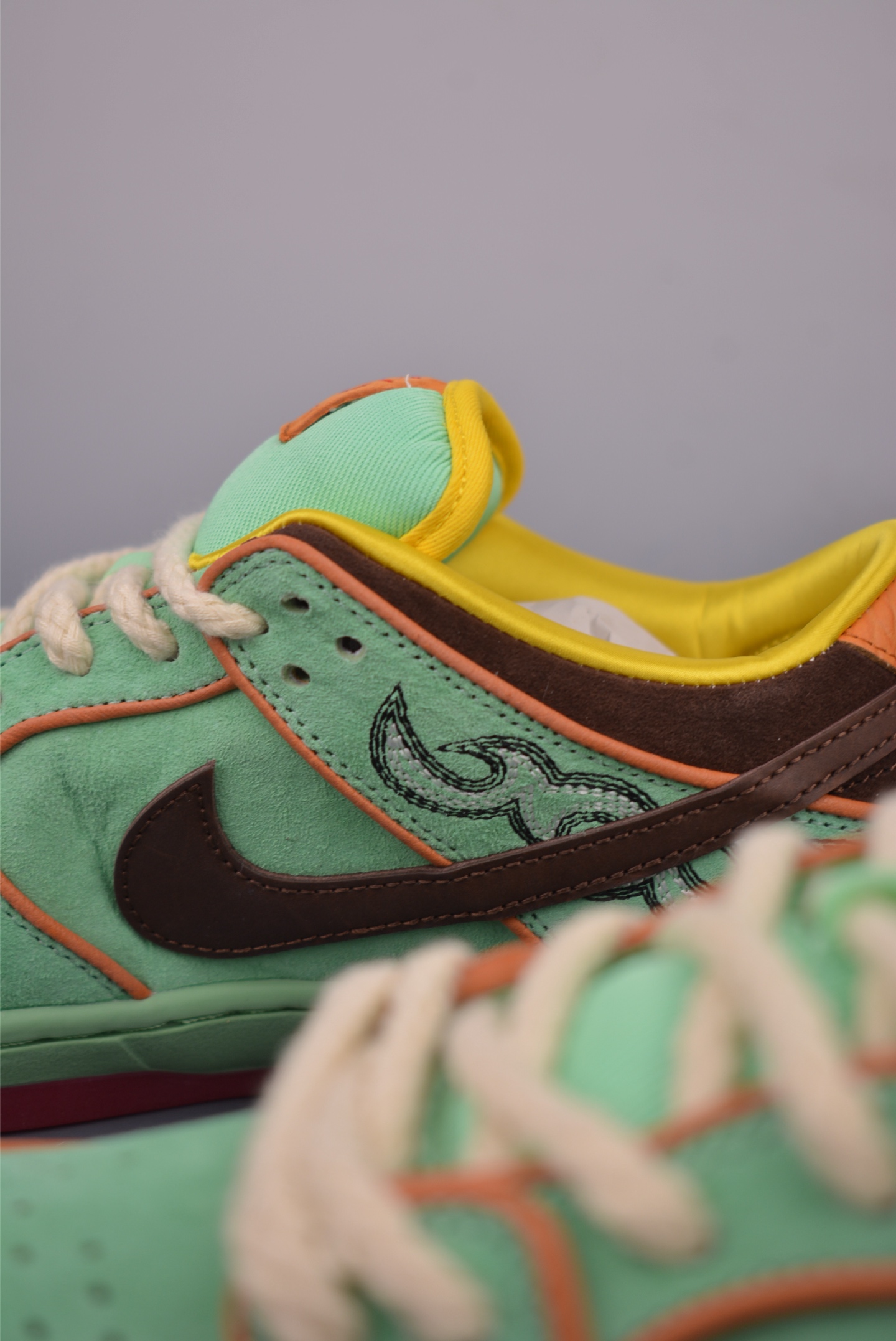 Nike SB Dunk Low Shenron: Exclusive Edition Sneakers for Ultimate Style 9 i1751324478265 6705 0 7