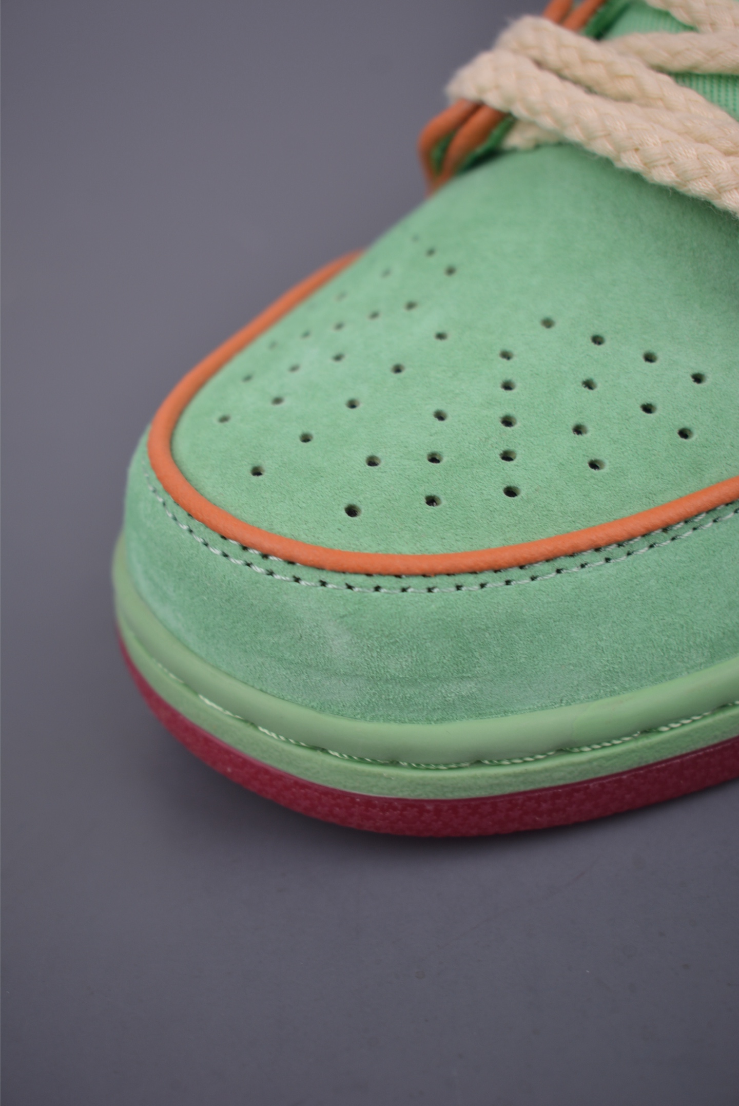 Nike SB Dunk Low Shenron: Exclusive Edition Sneakers for Ultimate Style 7 i1751324481386 35 0 5