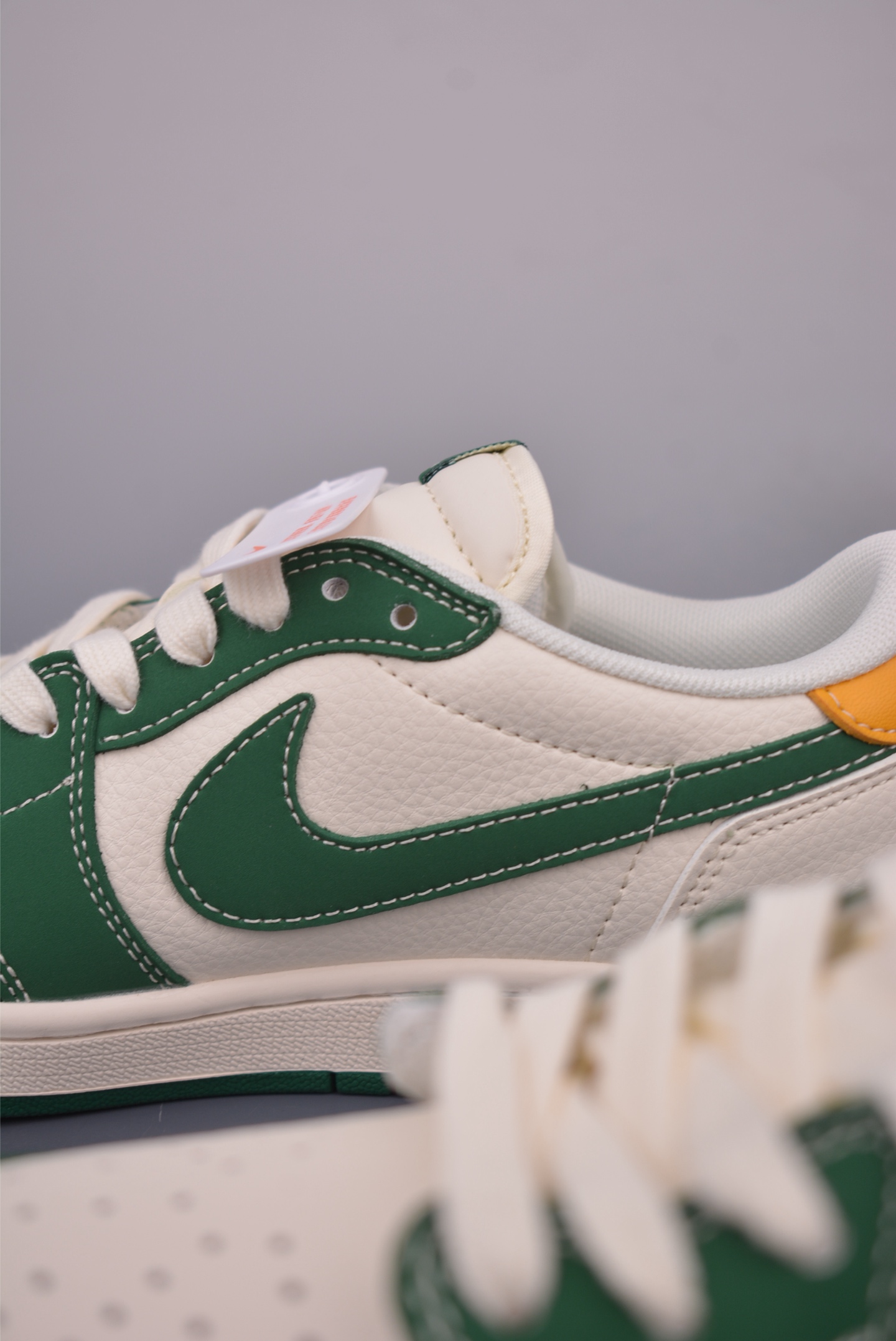 Louis Vuitton Air Jordan 1 Low Green/White Sneakers - Limited Edition Collab 9 i1751324527691 9101 0 7