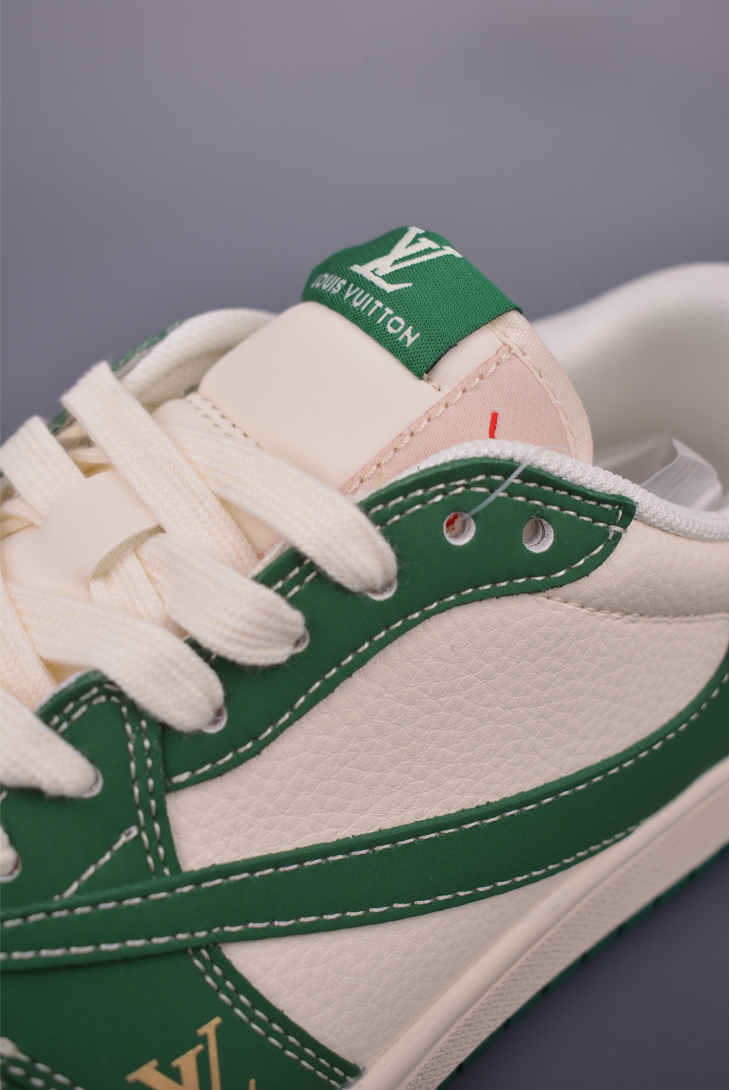 Louis Vuitton Air Jordan 1 Low Green/White Sneakers - Limited Edition Collab 8 i1751324527714 797 0 6