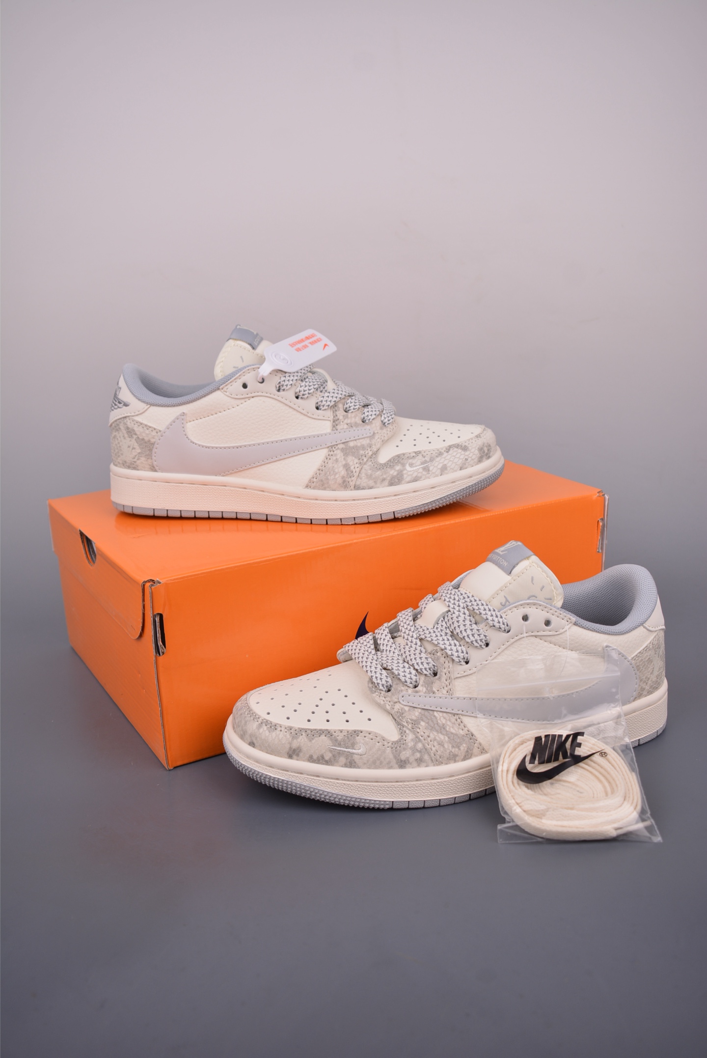Fragment x Travis Scott x Louis Vuitton Air Jordan 1 Low - Designer Sneakers 5 i1751324625844 8796 0 4