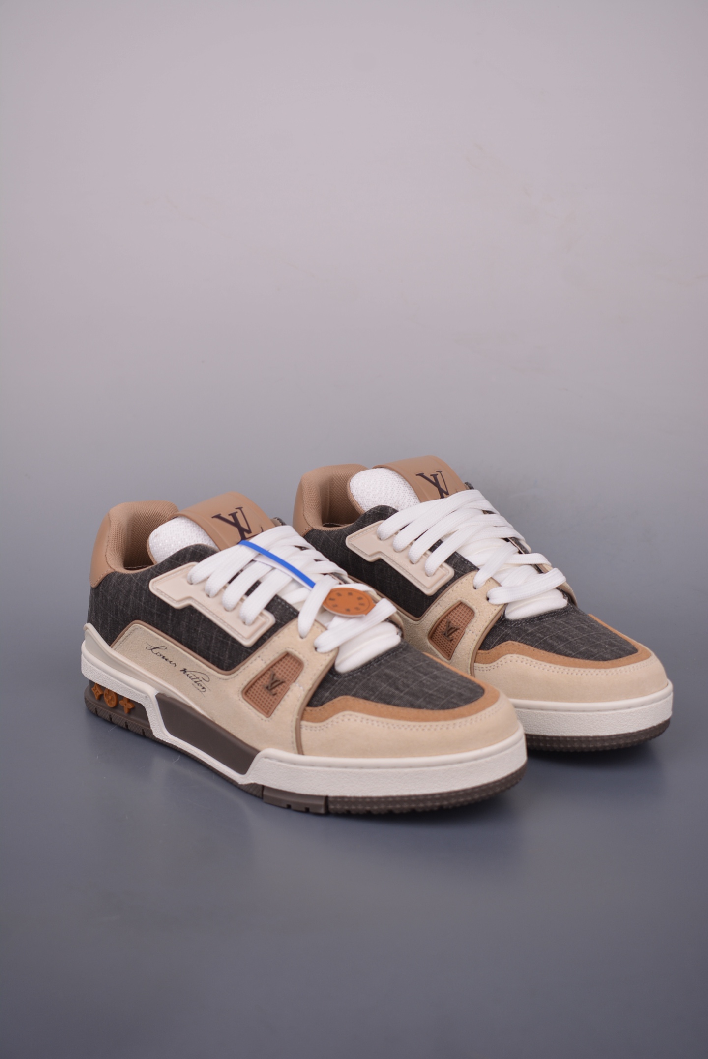 Louis Vuitton Trainer Sneakers Limited Edition Multicolor Design Premium Quality 1 i1751324758312 8330 0 0