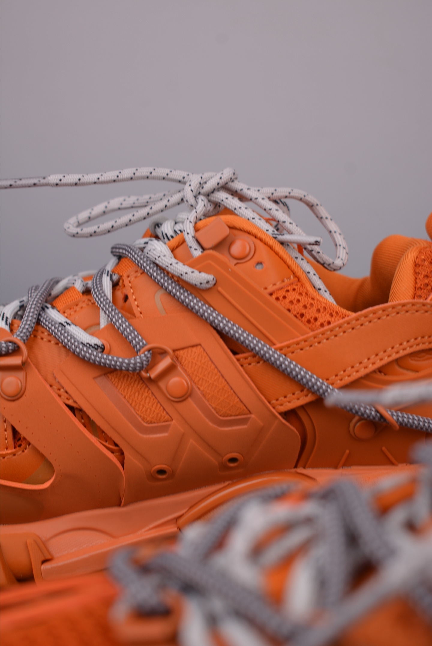 380 Balenciaga巴黎世家 Track Trail 巴黎世家三代 户外概念复古老爹鞋 800590 WTRHK-Chinese UA Cheap High Quatity Brand Clothes Bags handbags Sneakers wholesale wholesaler seller from China Factory suppliers Fashion Clothing Shoes best Quality Beautiful Price 380 Balenciaga巴黎世家 Track Trail 巴黎世家三代 户外概念复古老爹鞋 800590 WTRHK