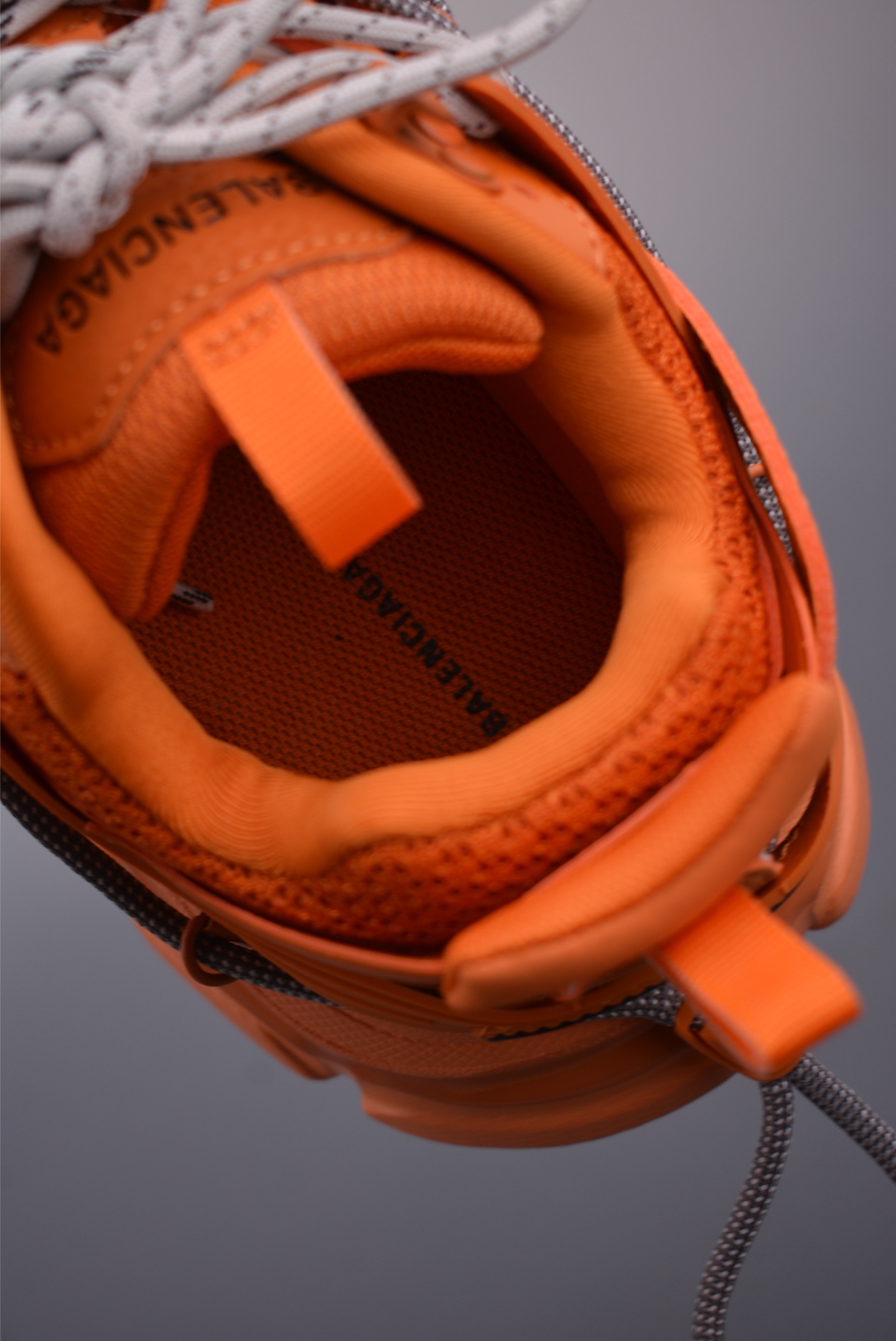 380 Balenciaga巴黎世家 Track Trail 巴黎世家三代 户外概念复古老爹鞋 800590 WTRHK-Chinese UA Cheap High Quatity Brand Clothes Bags handbags Sneakers wholesale wholesaler seller from China Factory suppliers Fashion Clothing Shoes best Quality Beautiful Price 380 Balenciaga巴黎世家 Track Trail 巴黎世家三代 户外概念复古老爹鞋 800590 WTRHK