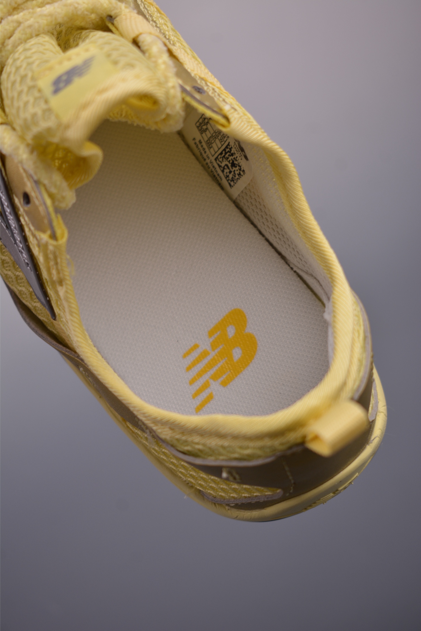 170 New Balance MT10系列 NB新百伦 薄底赤足鞋 MT10OMB