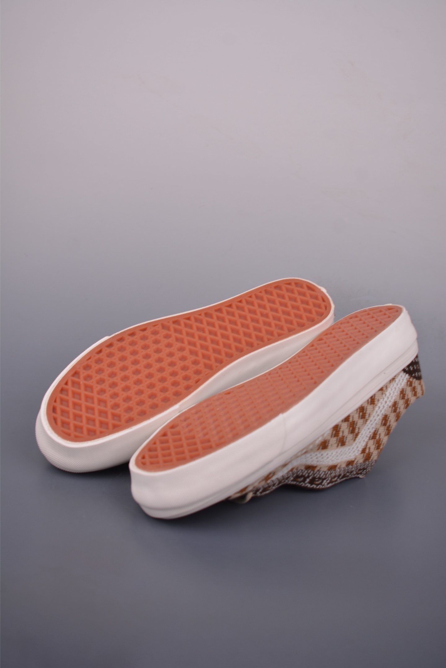 Vans Old Skool 36 EK Woven Sneakers - Premium Comfort & Style 3 i1751396589285 5087 0 2