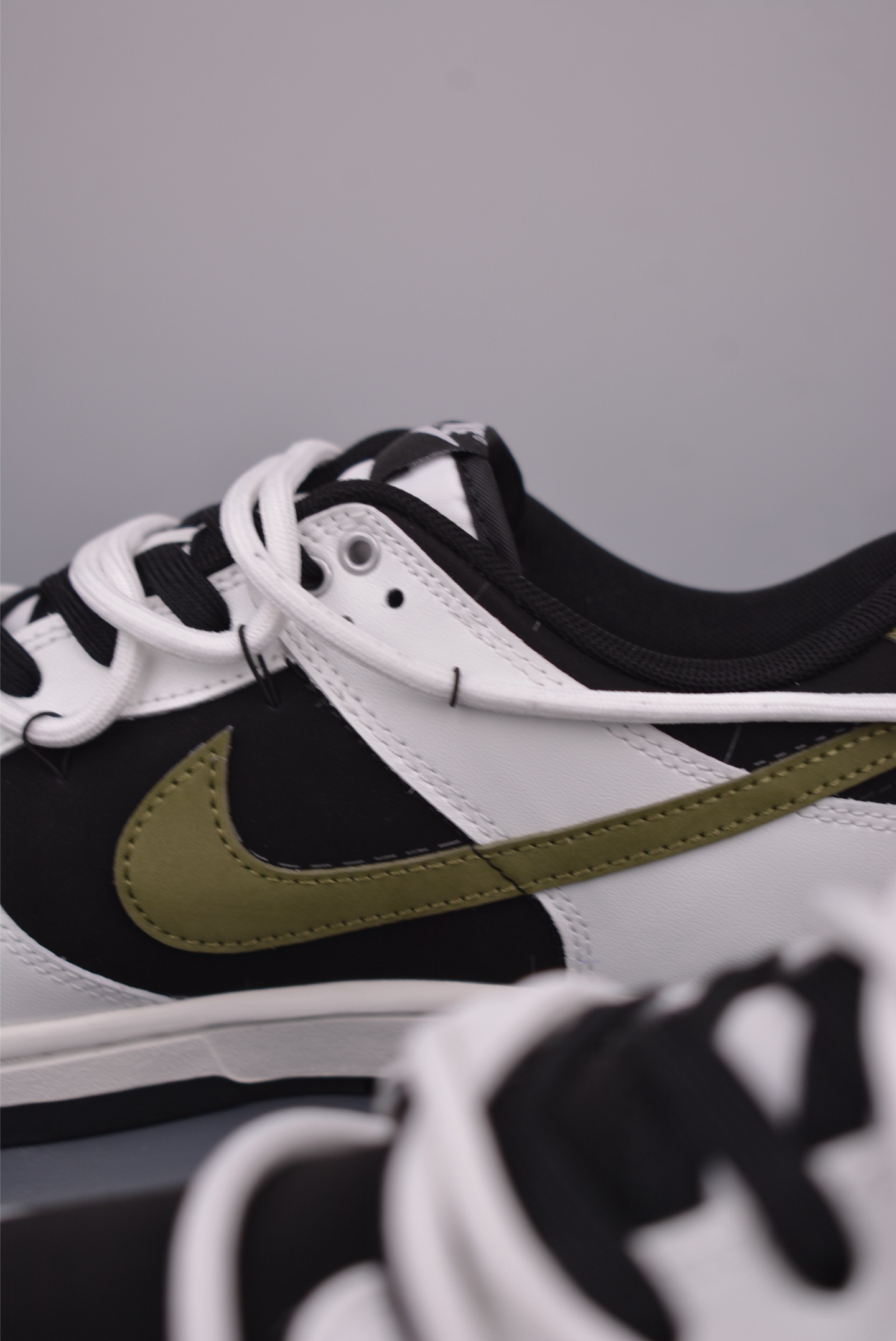 Nike SB Dunk Low 'Just Do It' Black & White Sneakers - Limited Edition 9 i1751398358257 406 0 7
