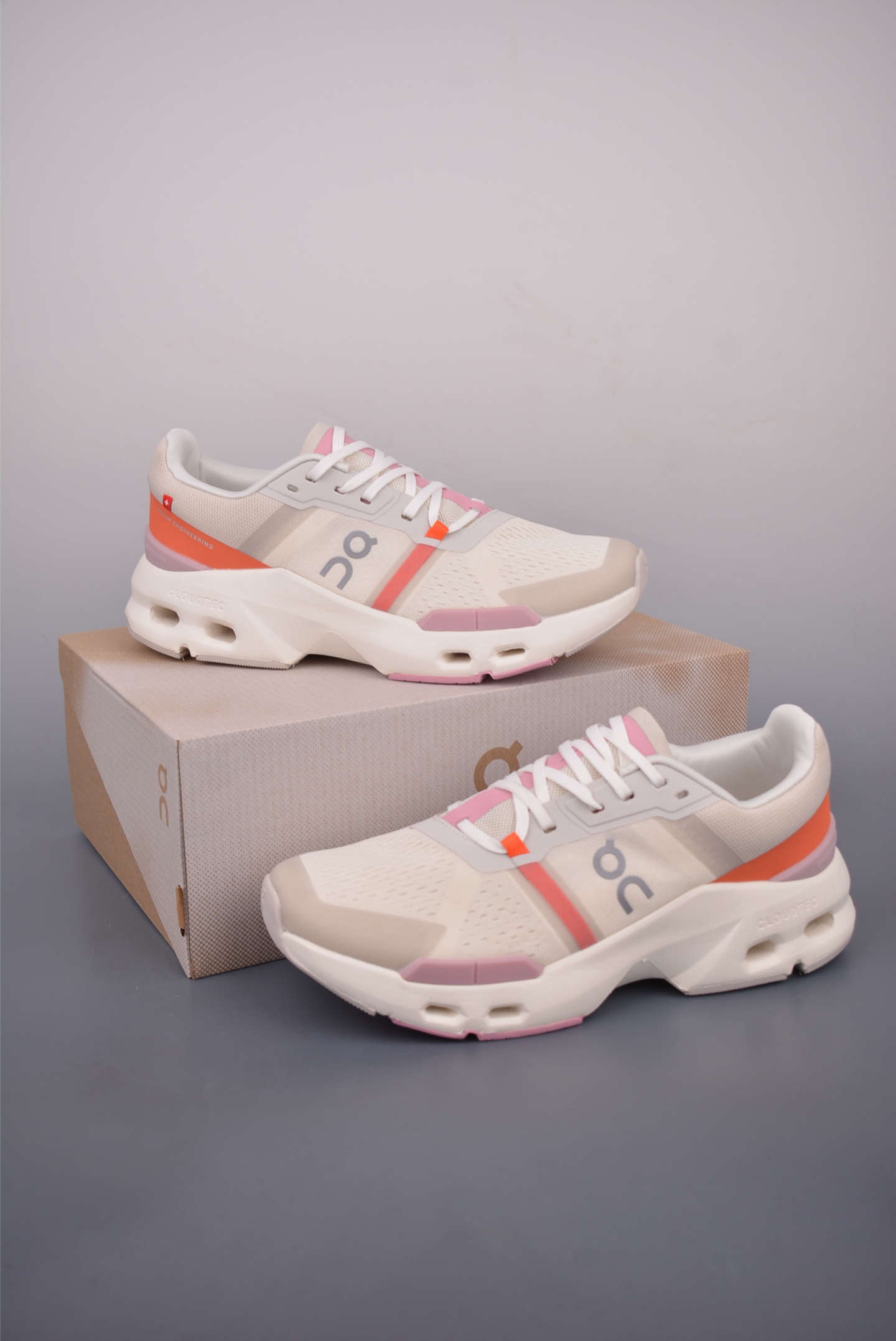 On Running Cloudmonster Hyper PLS TL Women's Running Shoes - Style & Comfort 6 i1751494222639 7608 0 4