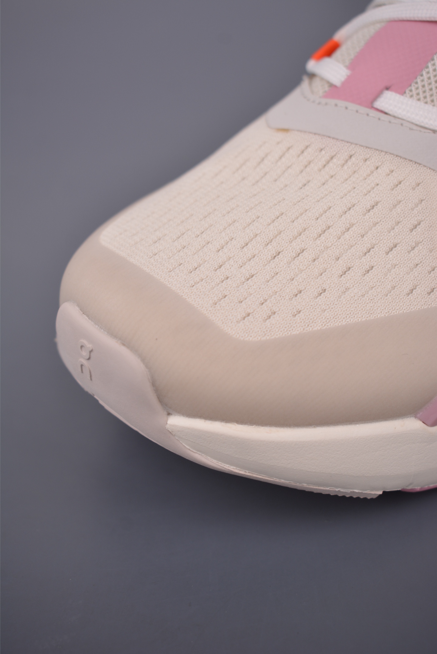 On Running Cloudmonster Hyper PLS TL Women's Running Shoes - Style & Comfort 7 i1751494223984 6283 0 5