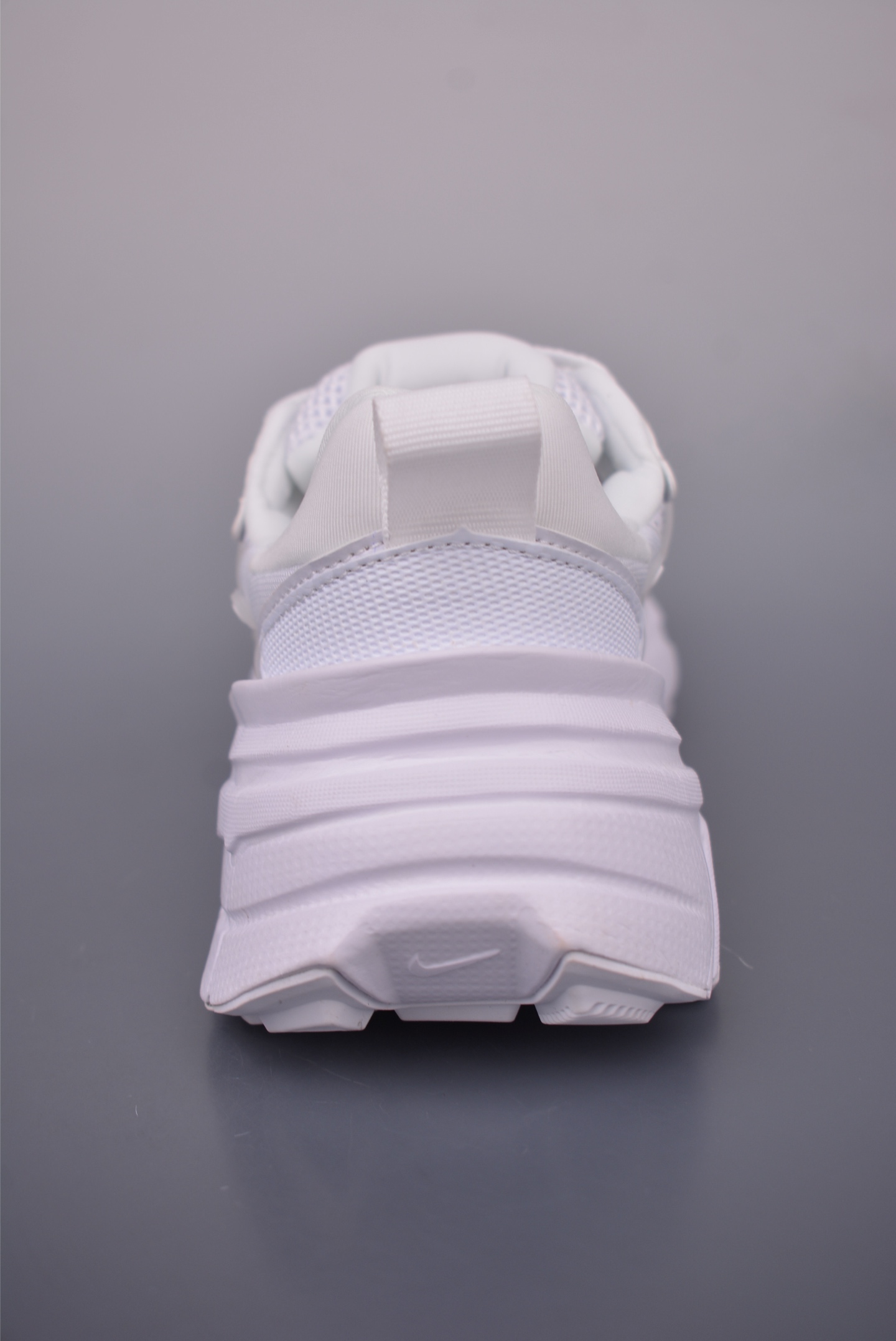 Nike V2K Runtekk Retro Low-Top Running Shoes - Cushioned, Breathable, and Stylish 4 i1751494368664 3817 0 3