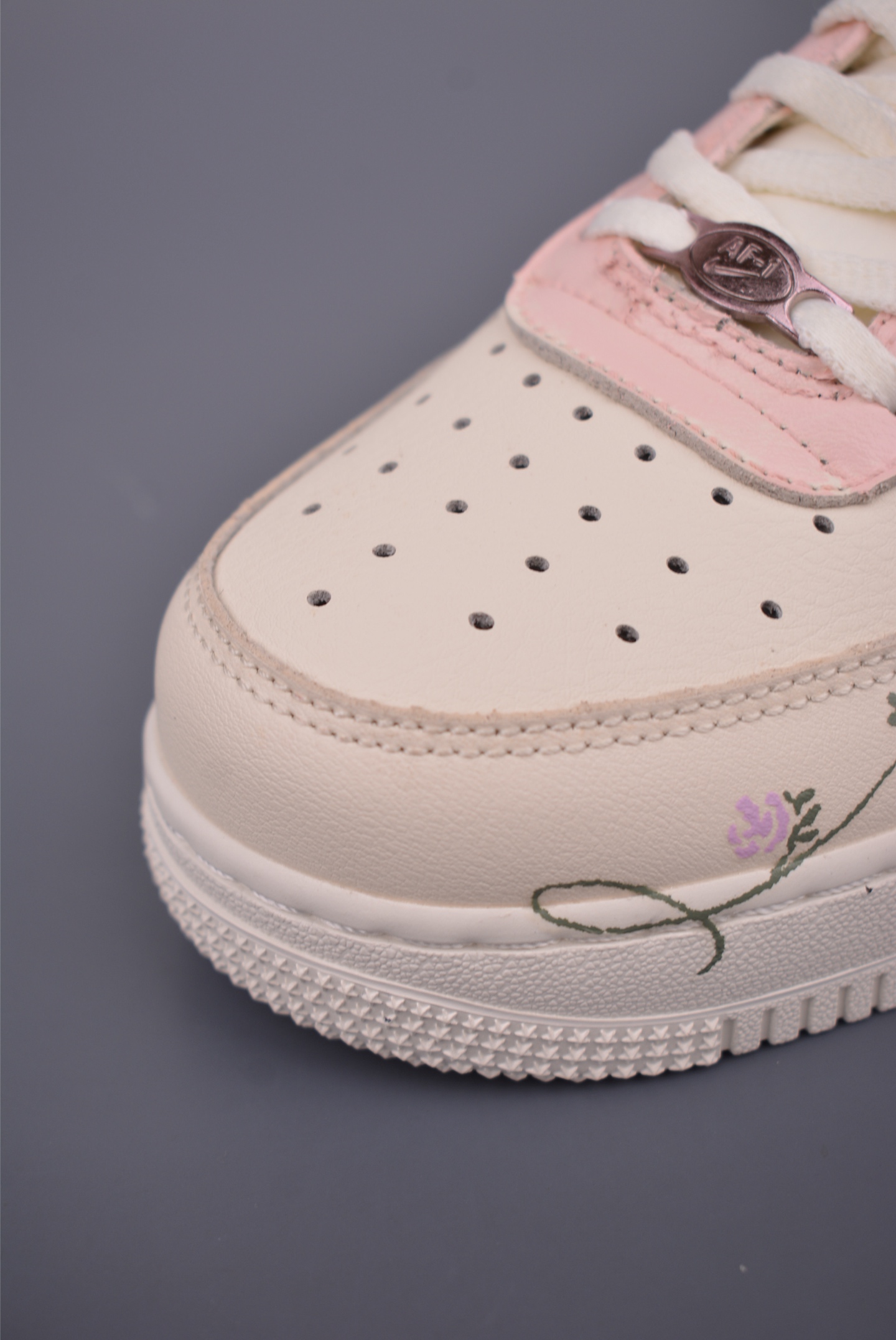 260 Nike Air Force 1 Low 浅粉樱花 FV8110-182