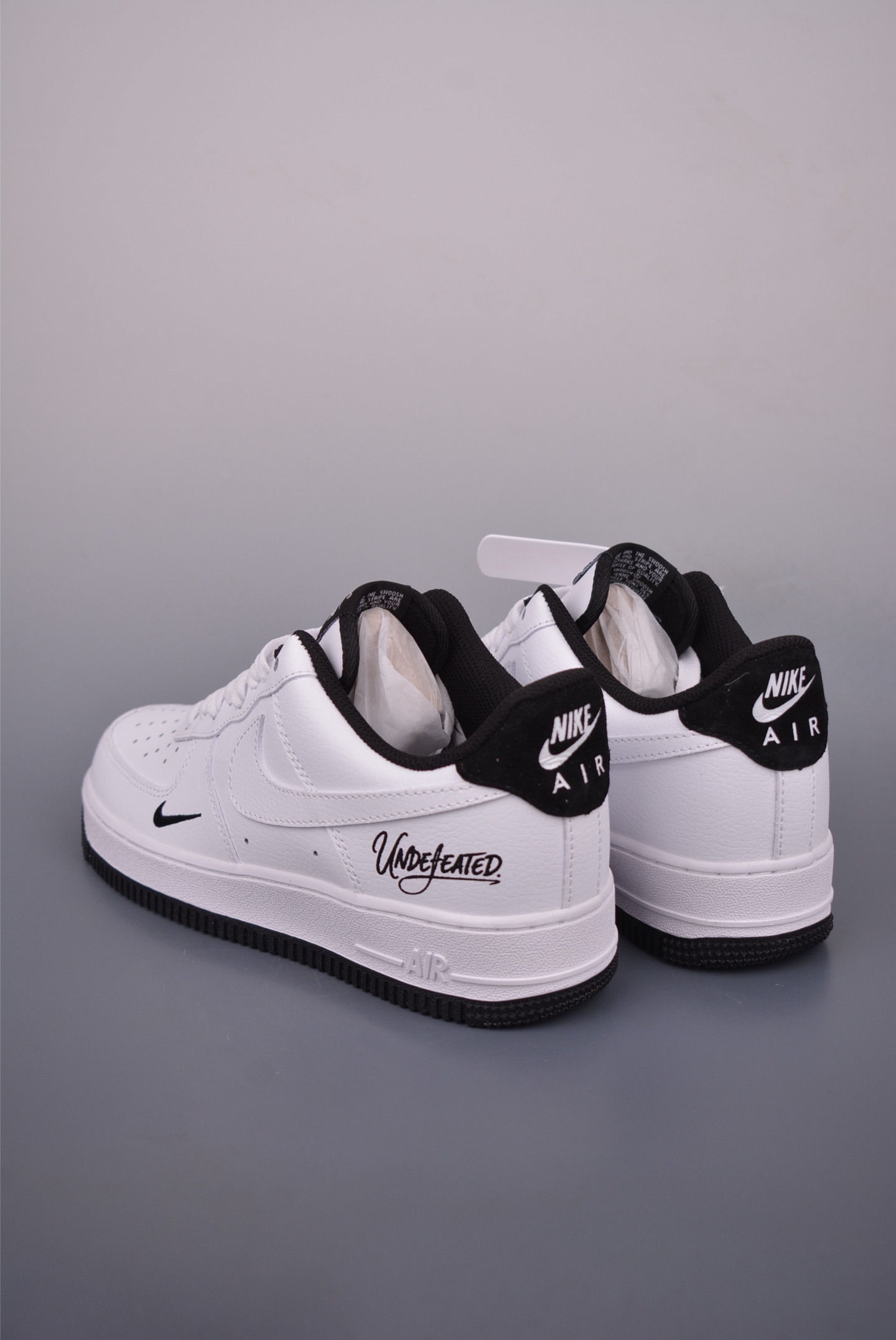 Nike Air Force 1 Low White Black: Classic Style with Premium Comfort 3 i1751494508649 6673 0 1