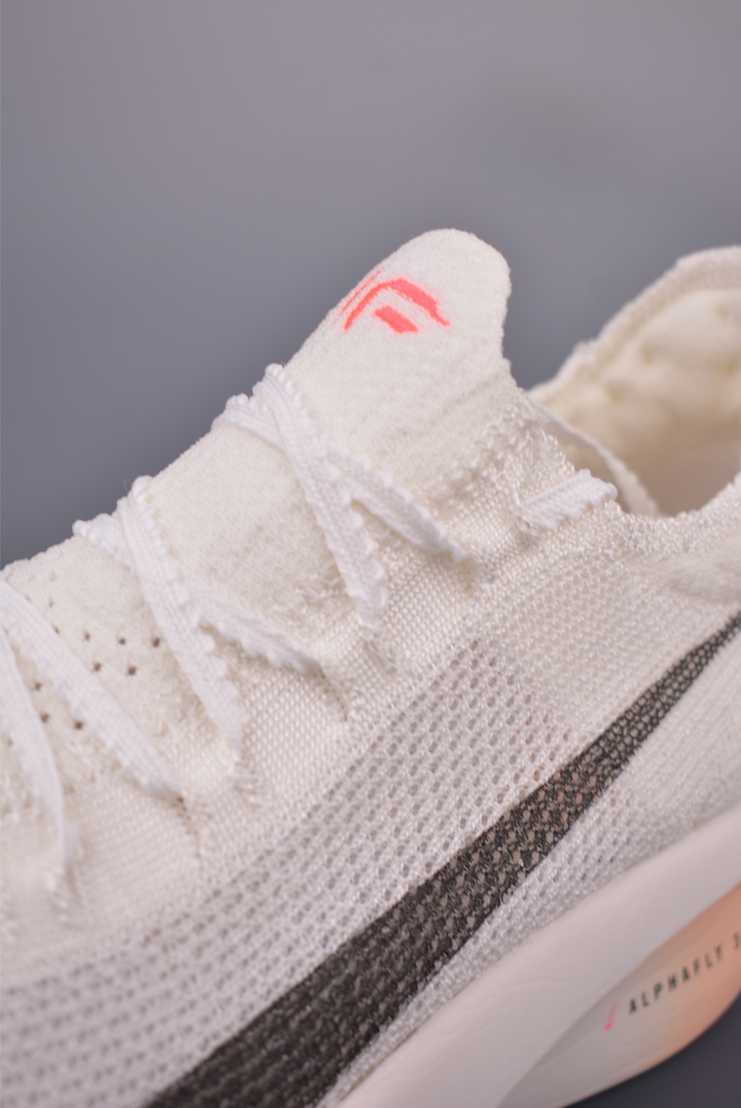 Nike ZoomX Vaporfly NEXT% Marathon Running Shoes - Shock Absorption & Carbon Fiber 7 i1751494670187 4537 0 6