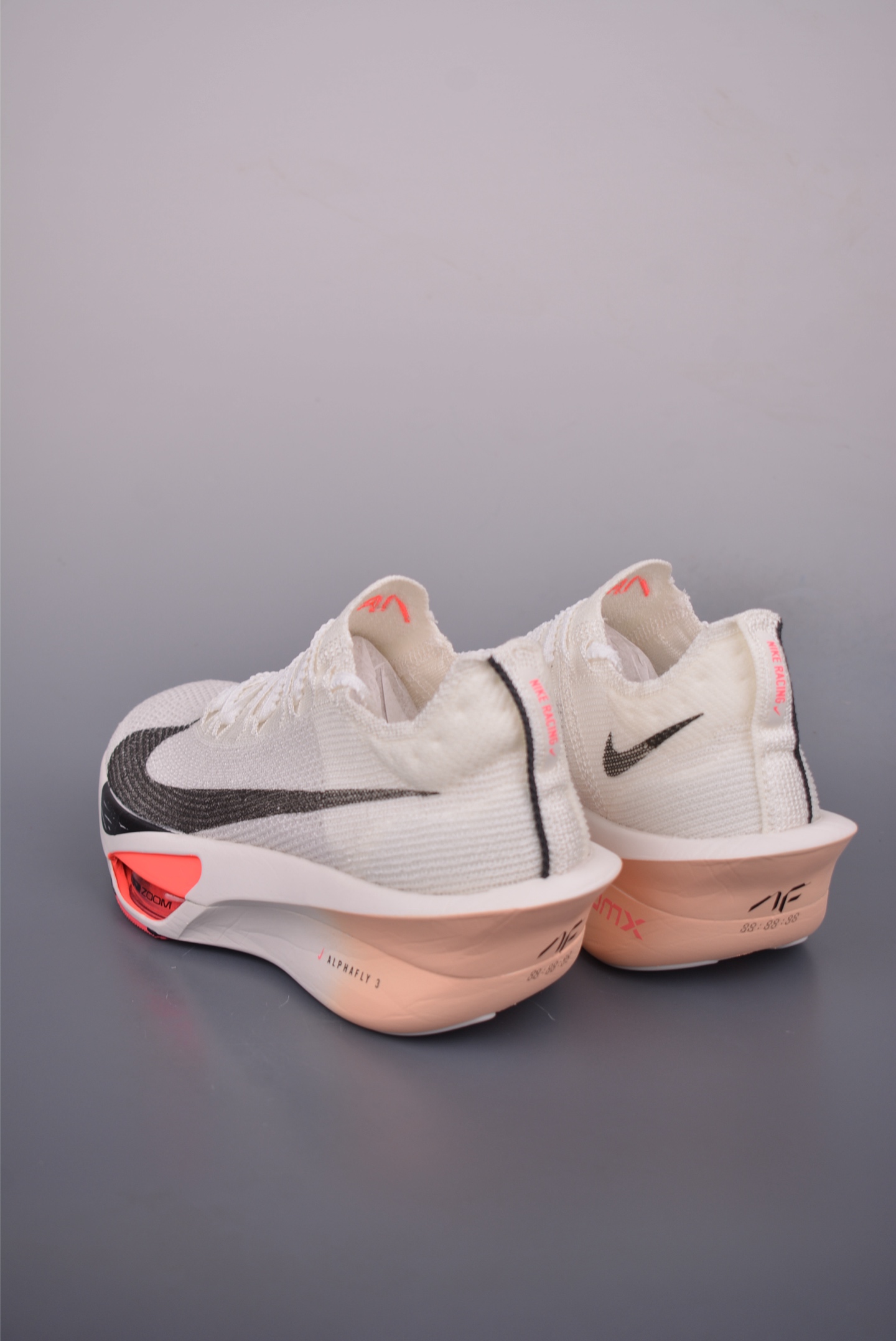 Nike ZoomX Vaporfly NEXT% Marathon Running Shoes - Shock Absorption & Carbon Fiber 2 i1751494671713 410 0 1
