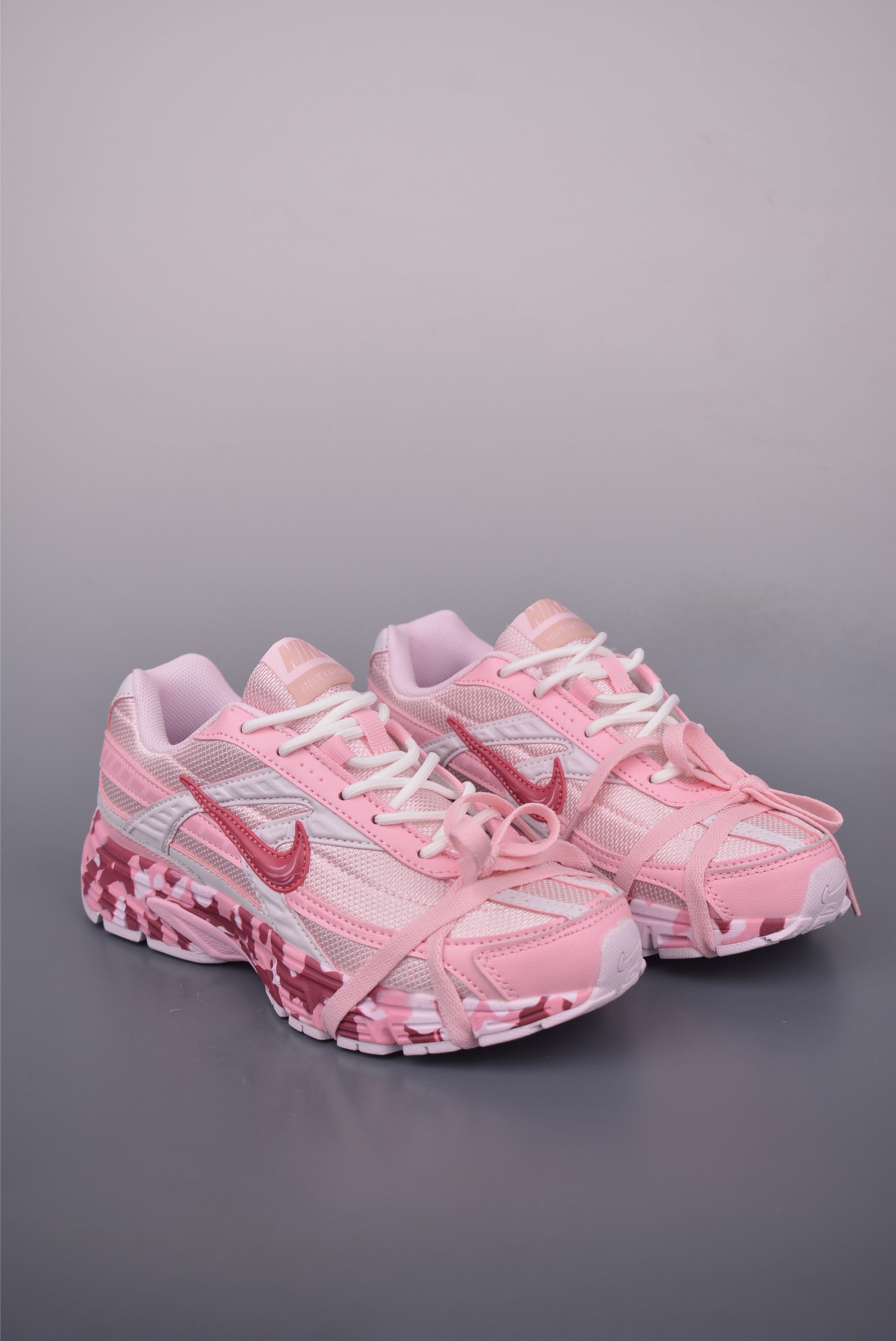 Nike Initiator Women's Running Shoes Retro Dad Sneakers - Athletic Comfort 3 i1751495647070 877 0 2