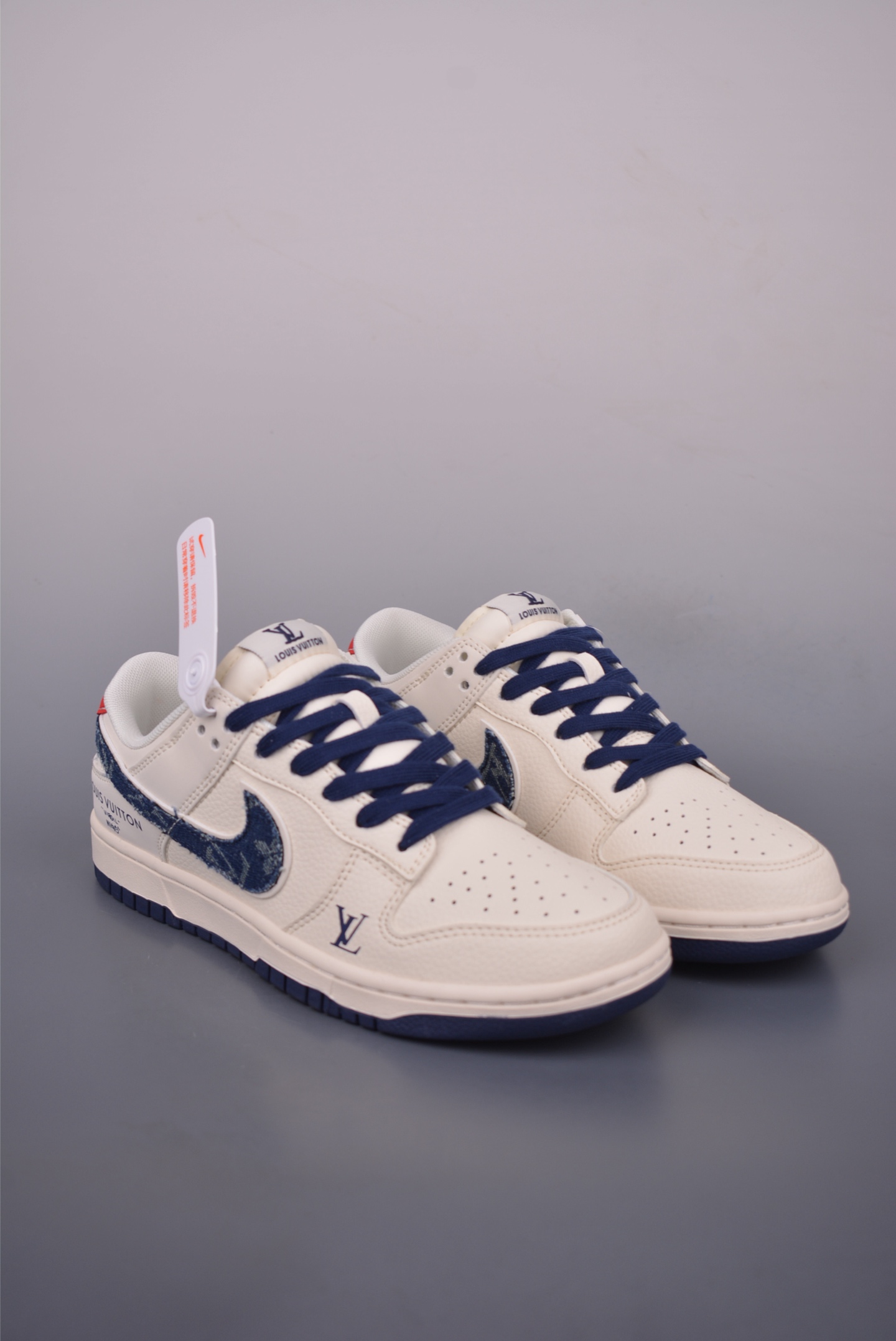 Nike SB Dunk Low x Louis Vuitton Cream Blue Sneakers - Limited Edition 1 i1751496055769 5914 0 0