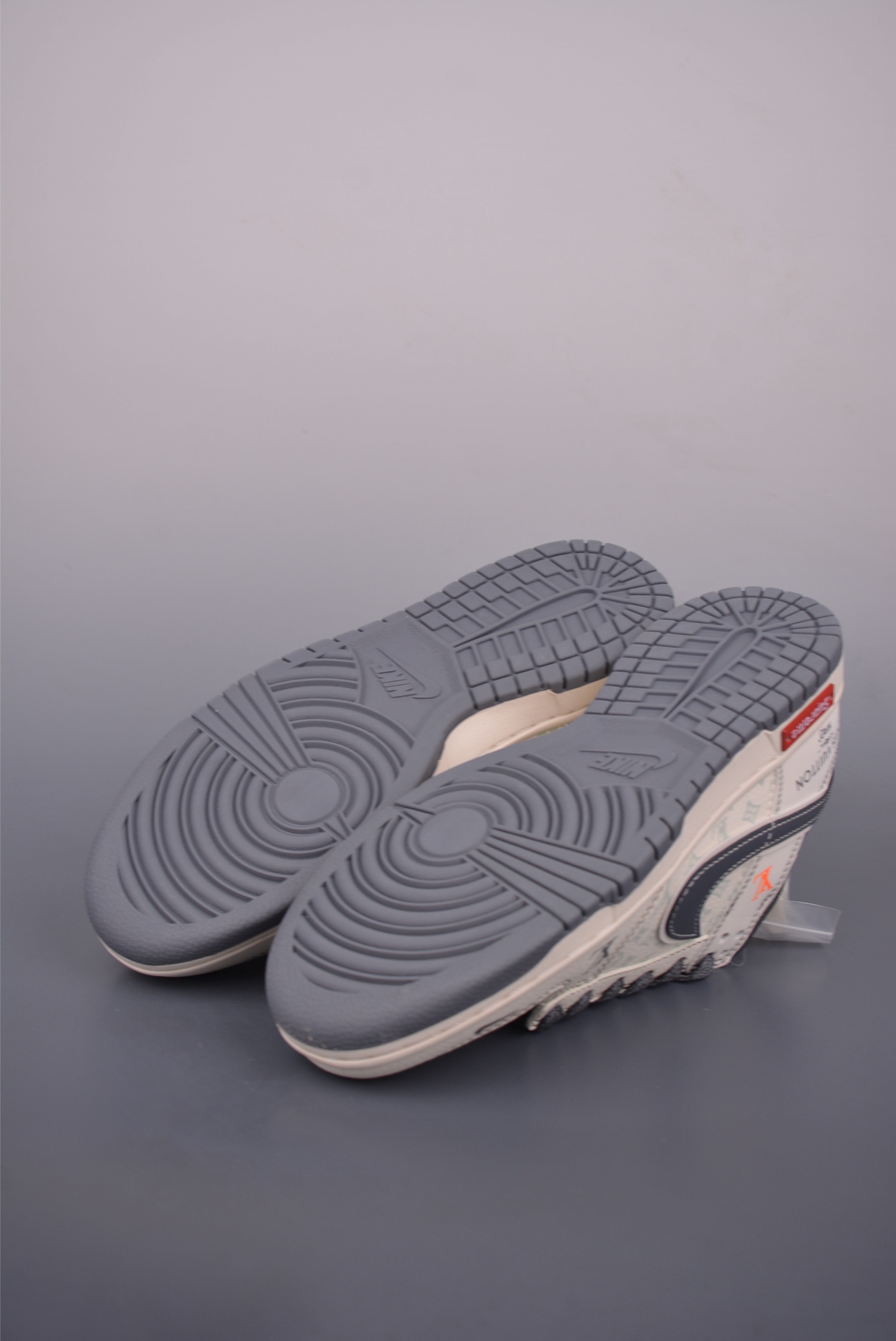 280 Nike SB Dunk Low LV联名 YX5066-363