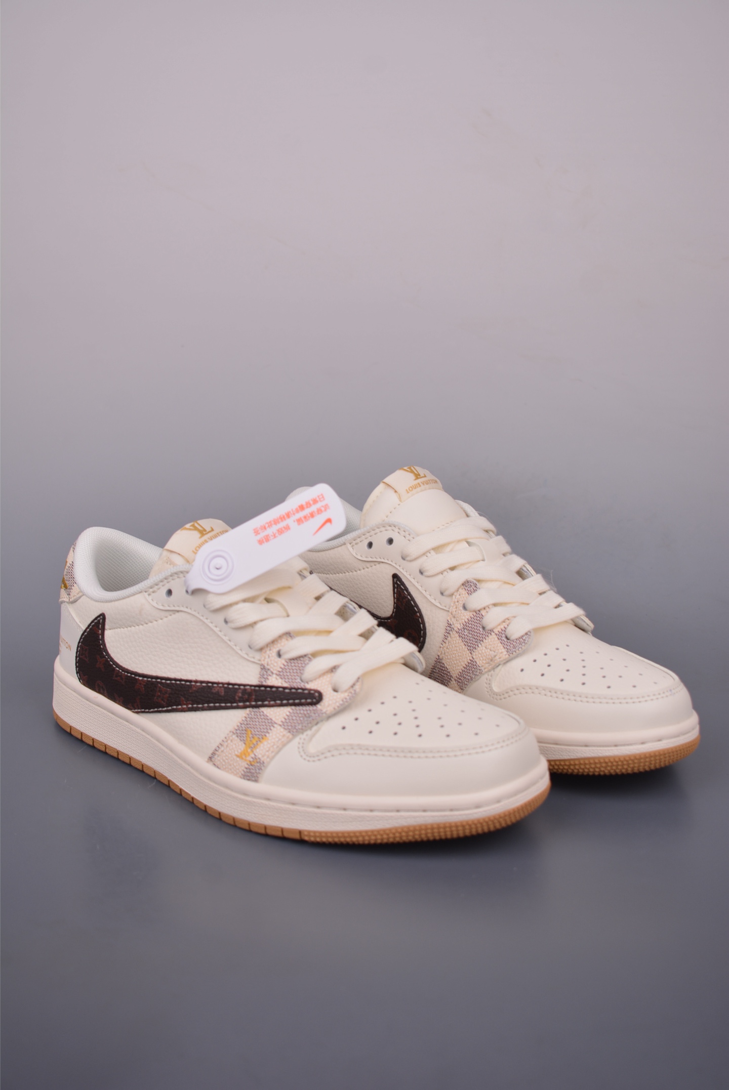Fragment x Travis Scott x Louis Vuitton Air Jordan 1 Low Sneakers 2 i1751496208122 2476 0 0