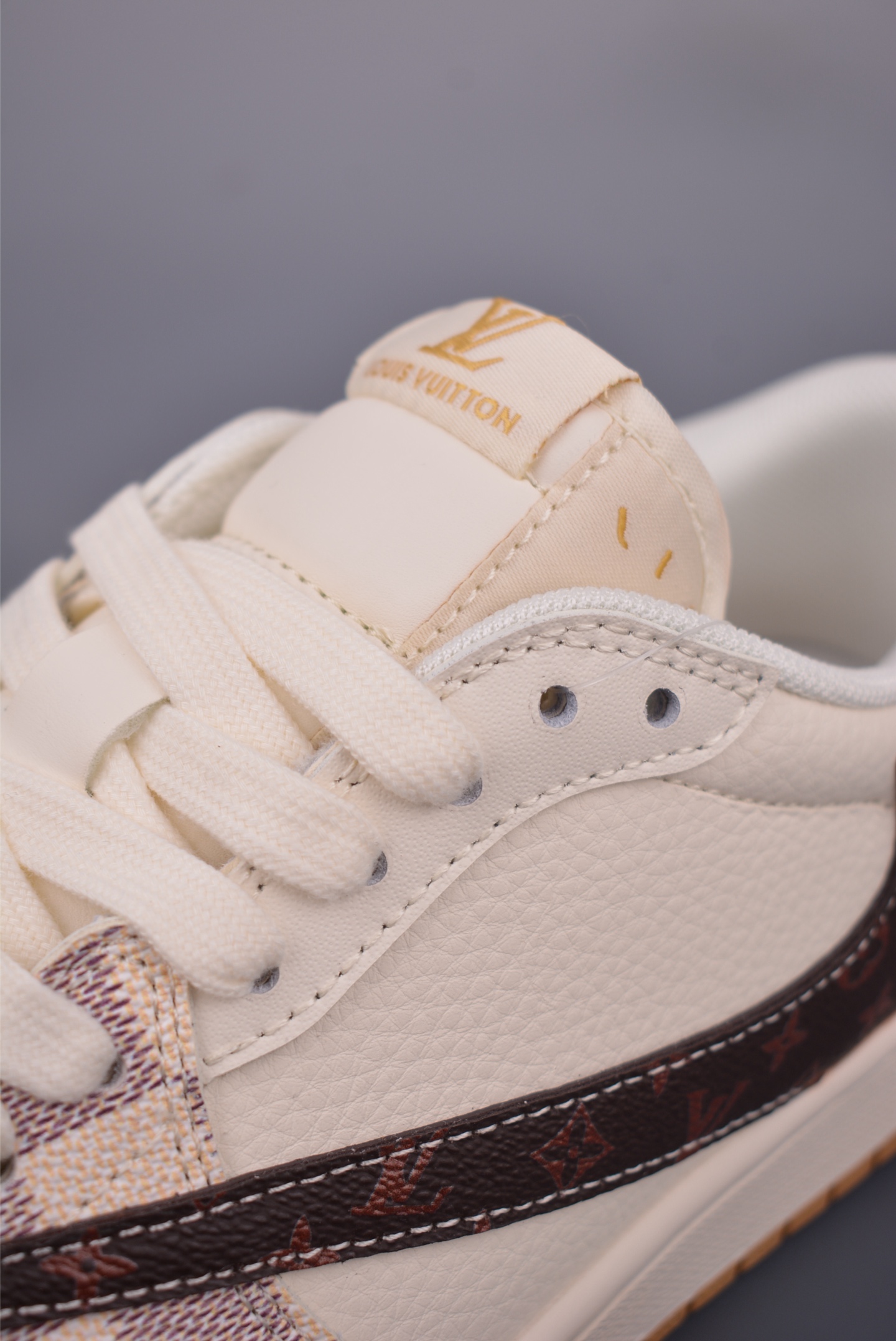 Fragment x Travis Scott x Louis Vuitton Air Jordan 1 Low Sneakers 8 i1751496210045 4754 0 6