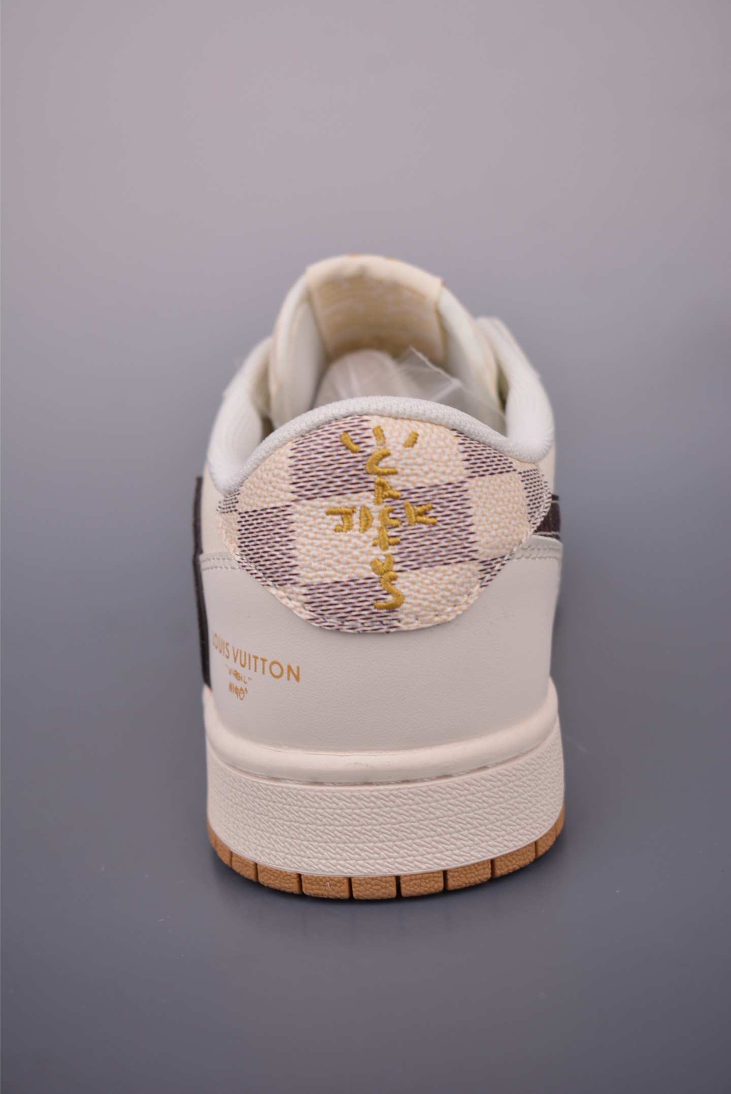 Fragment x Travis Scott x Louis Vuitton Air Jordan 1 Low Sneakers 5 i1751496210045 5652 0 3