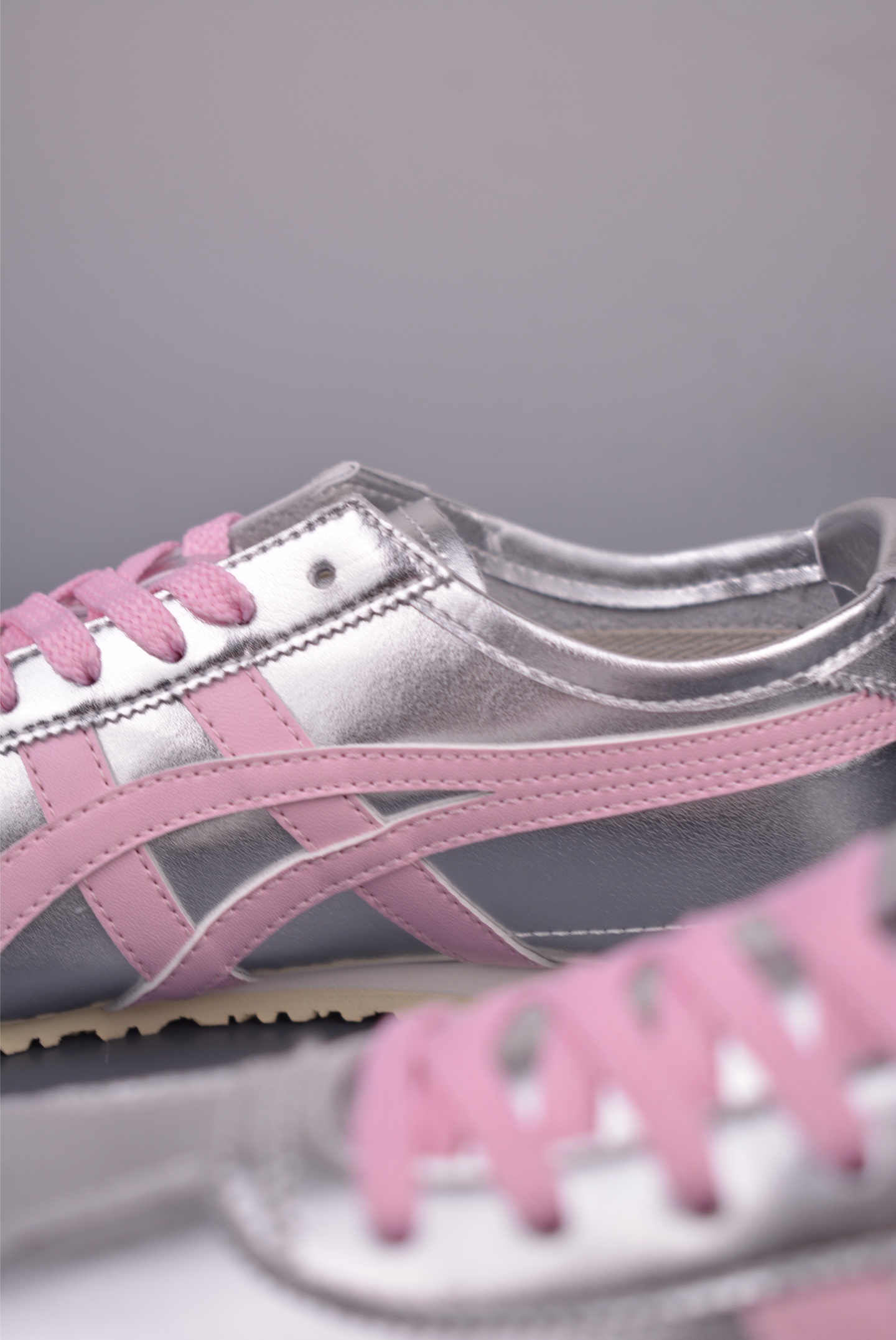 Onitsuka Tiger MEXICO 66 Silver & Pink Accents - Stylish Comfort Shoes 8 i1751581919583 2933 0 7