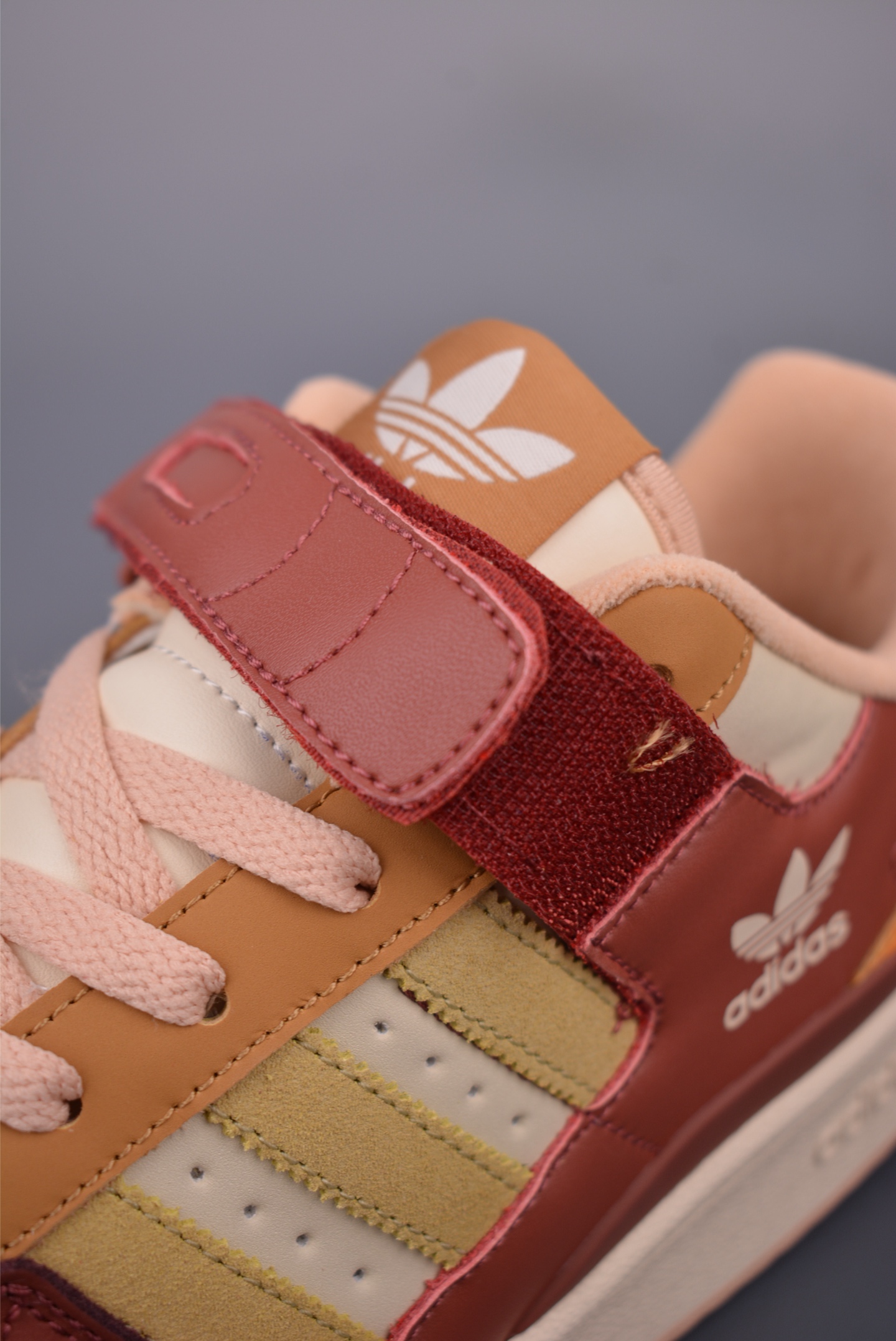 Adidas Forum Low CL Sneakers - Retro Style, Comfortable, and Versatile 8 i1751583027740 3908 0 6