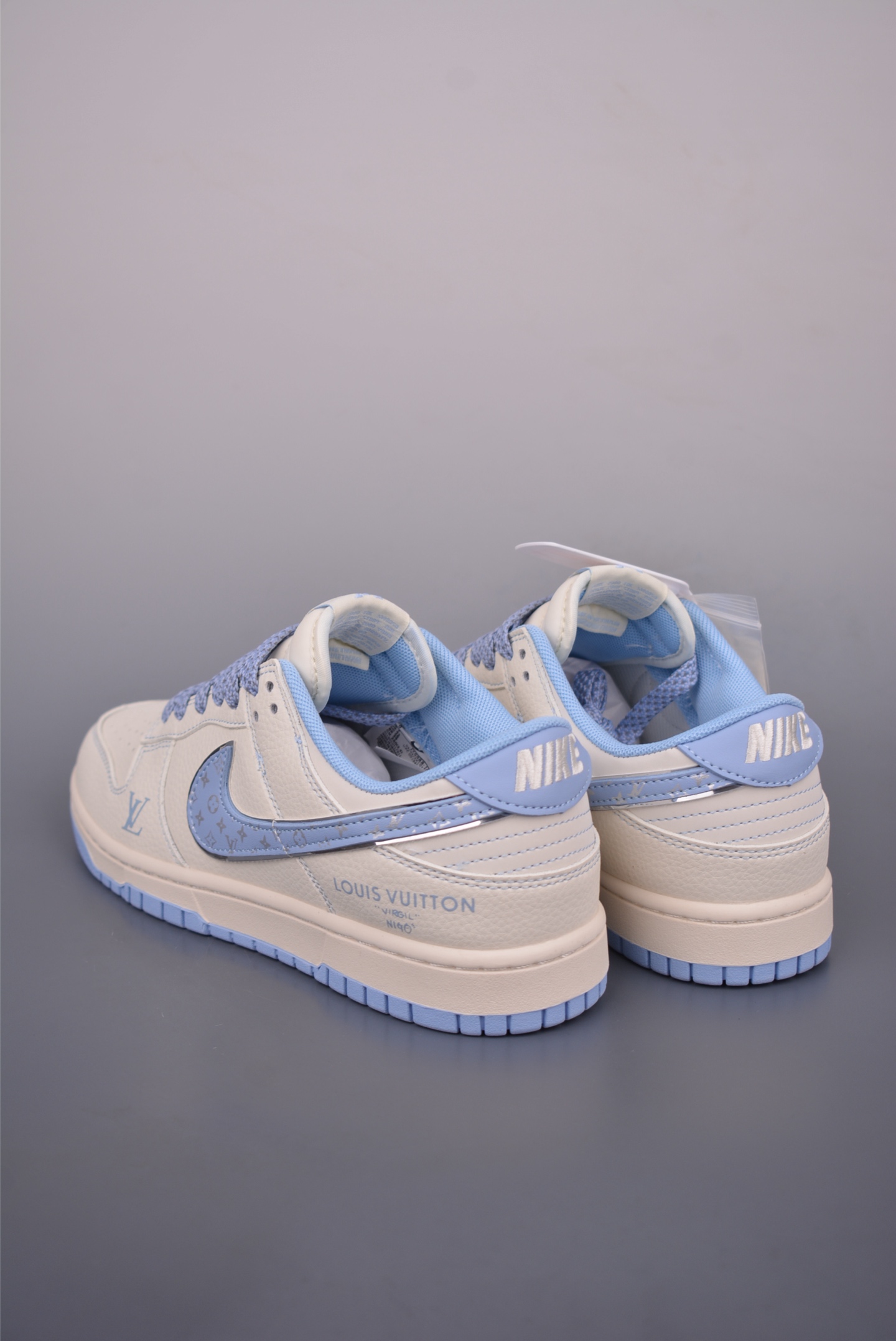 Nike SB Dunk Low Louis Vuitton Collab Premium Leather Sneakers 3 i1751583700098 3791 0 1