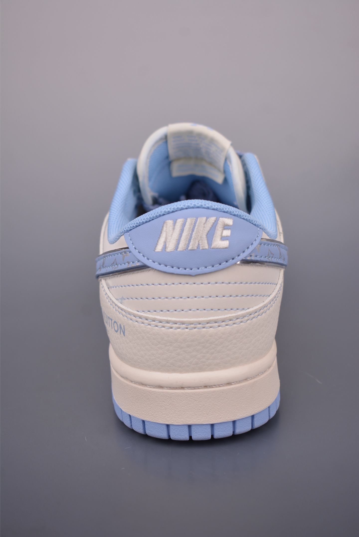 Nike SB Dunk Low Louis Vuitton Collab Premium Leather Sneakers 5 i1751583708329 3877 0 3