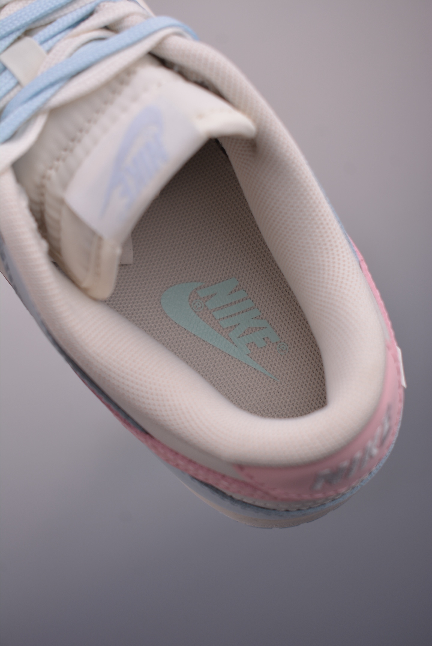 Nike SB Dunk Low 'Just Do It' Premium Leather Sneakers - Women's Sizes 10 i1751583763079 3427 0 8